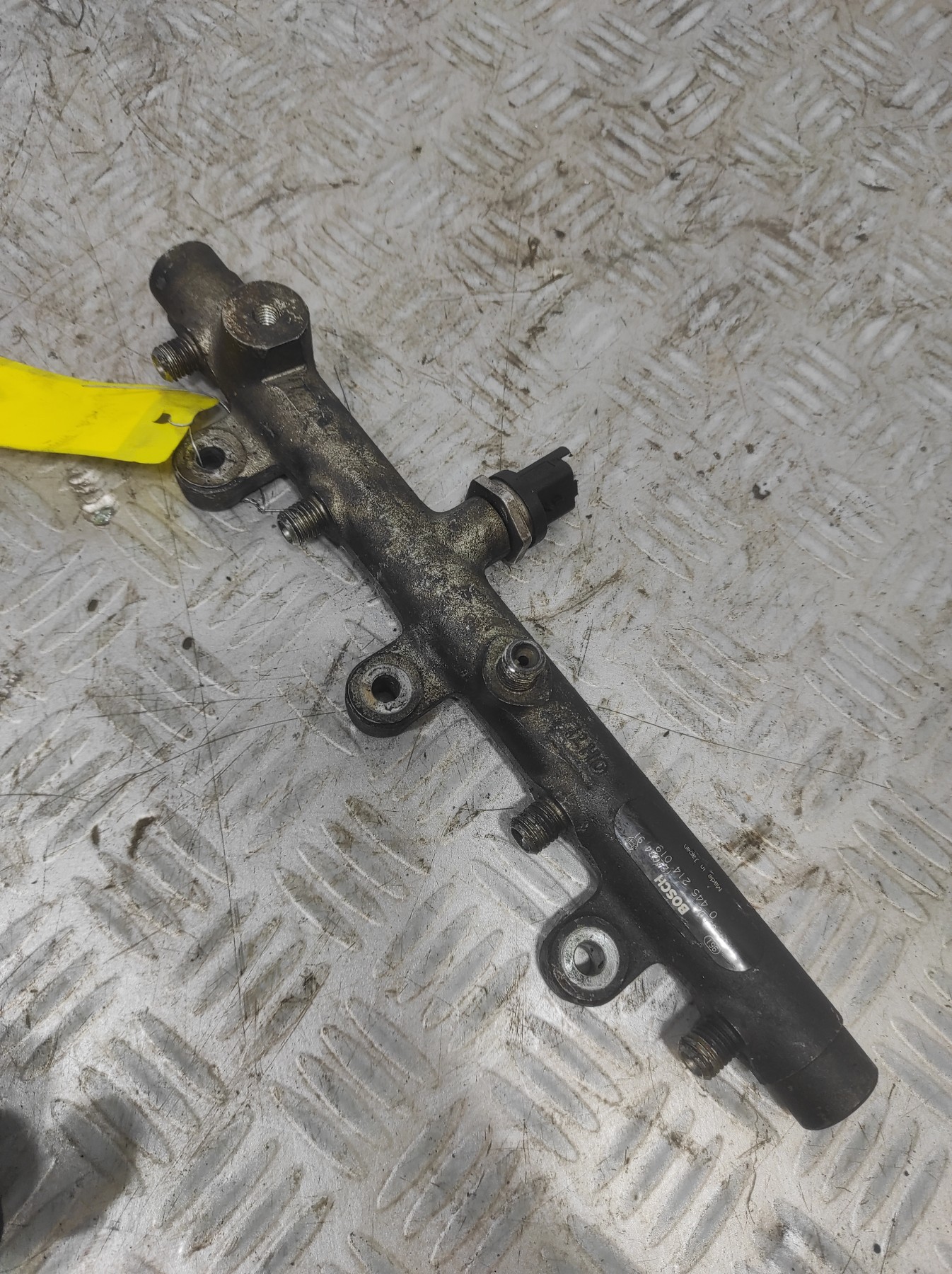 Rampe injection PEUGEOT 307 PHASE 1 – 445214019