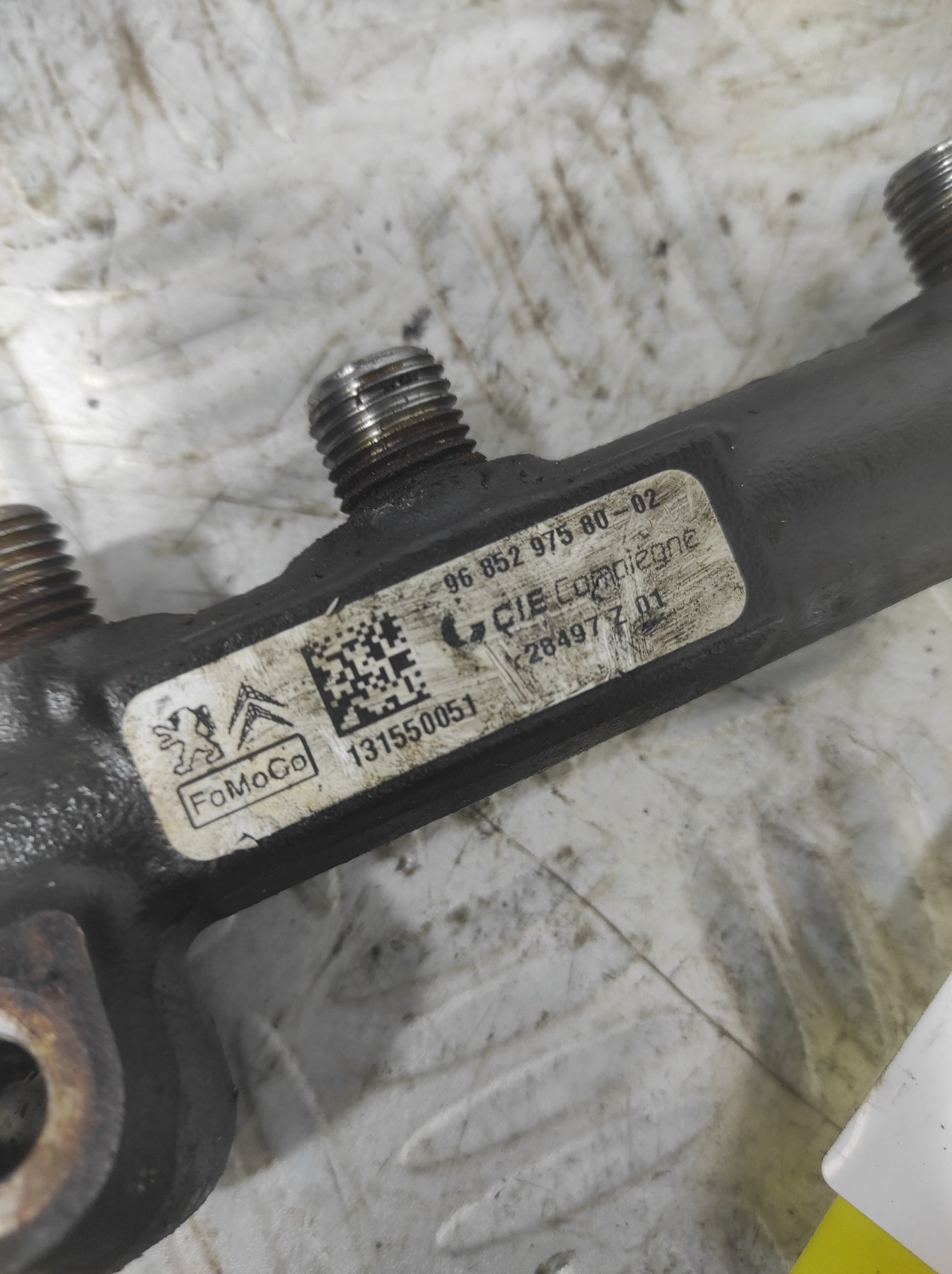 Rampe injection PEUGEOT 208 1 PHASE 1 – 9685297580