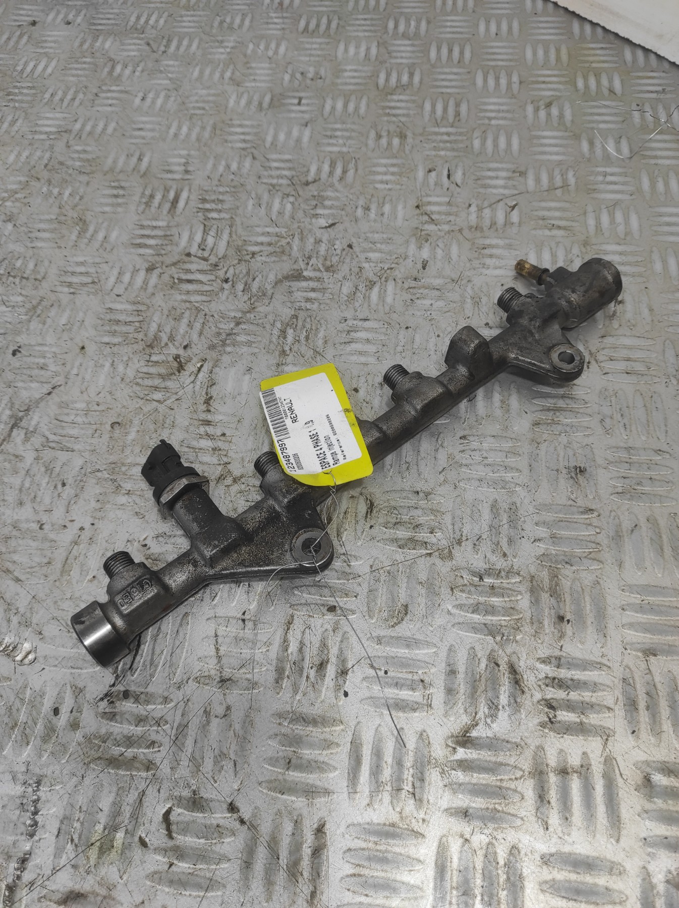 Rampe injection RENAULT ESPACE 4 PHASE 1 – 8200600206