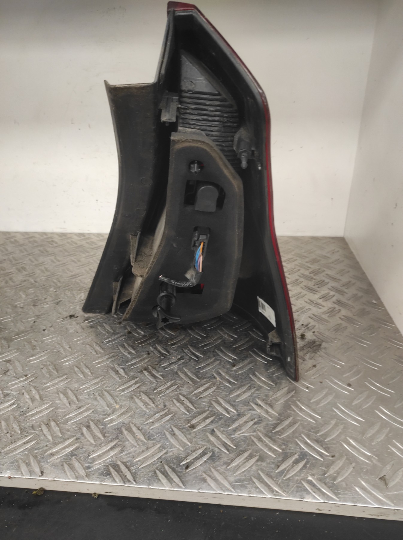 Feu arriere principal gauche (feux) DACIA SANDERO 1 – 8200734825