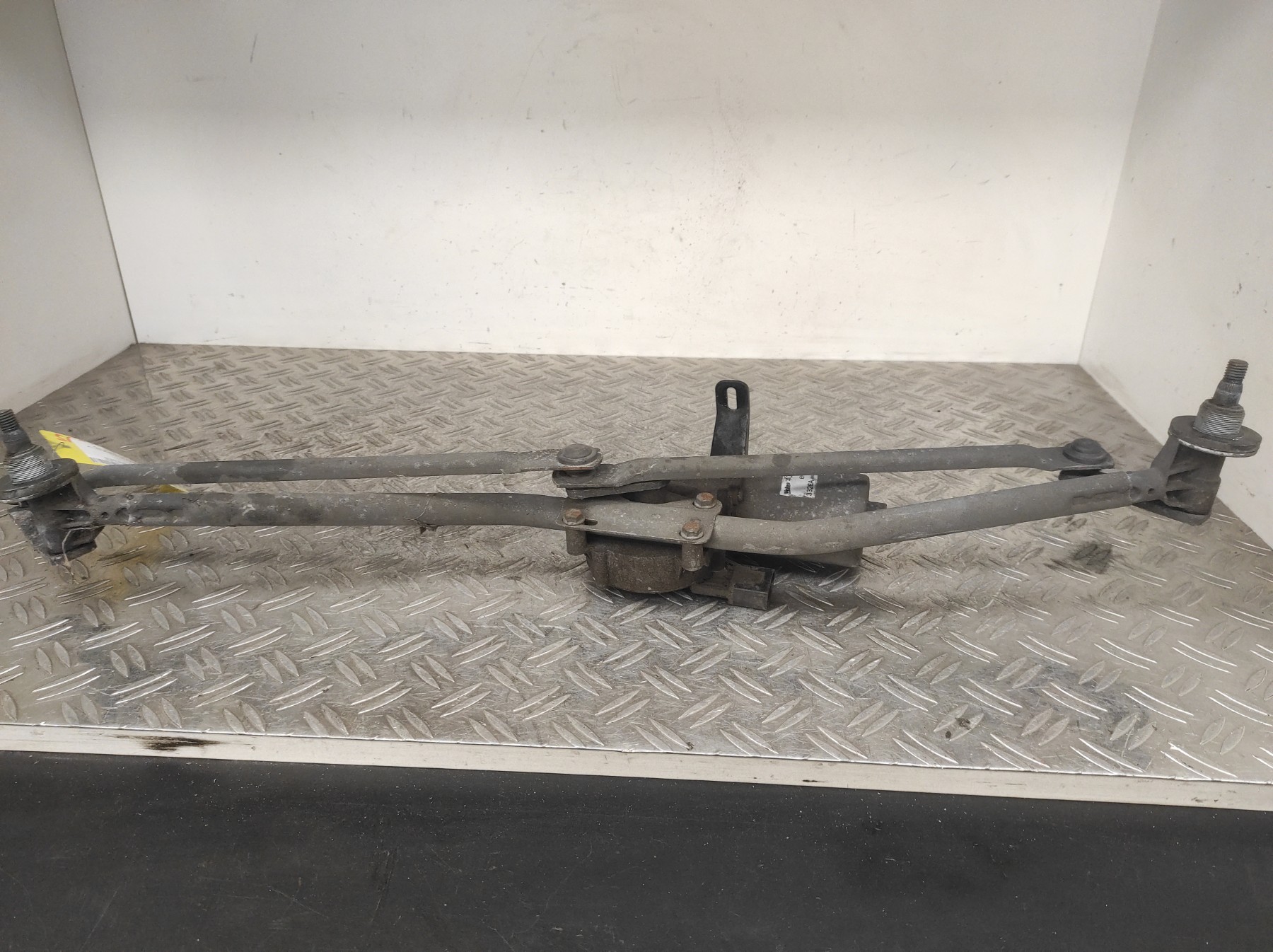 Moteur essuie glace avant MERCEDES SPRINTER 2 PHASE 1 – 404955