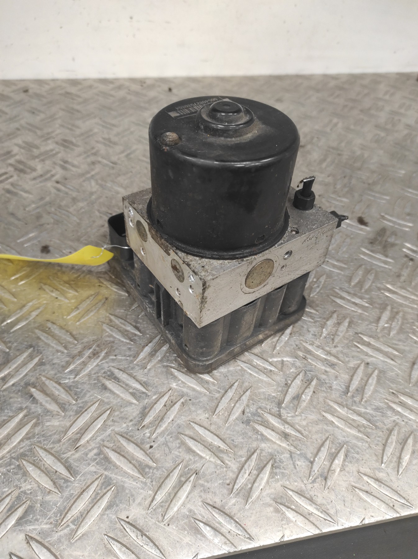 Bloc ABS (freins anti-blocage) VOLKSWAGEN GOLF 4 – 1J0614417