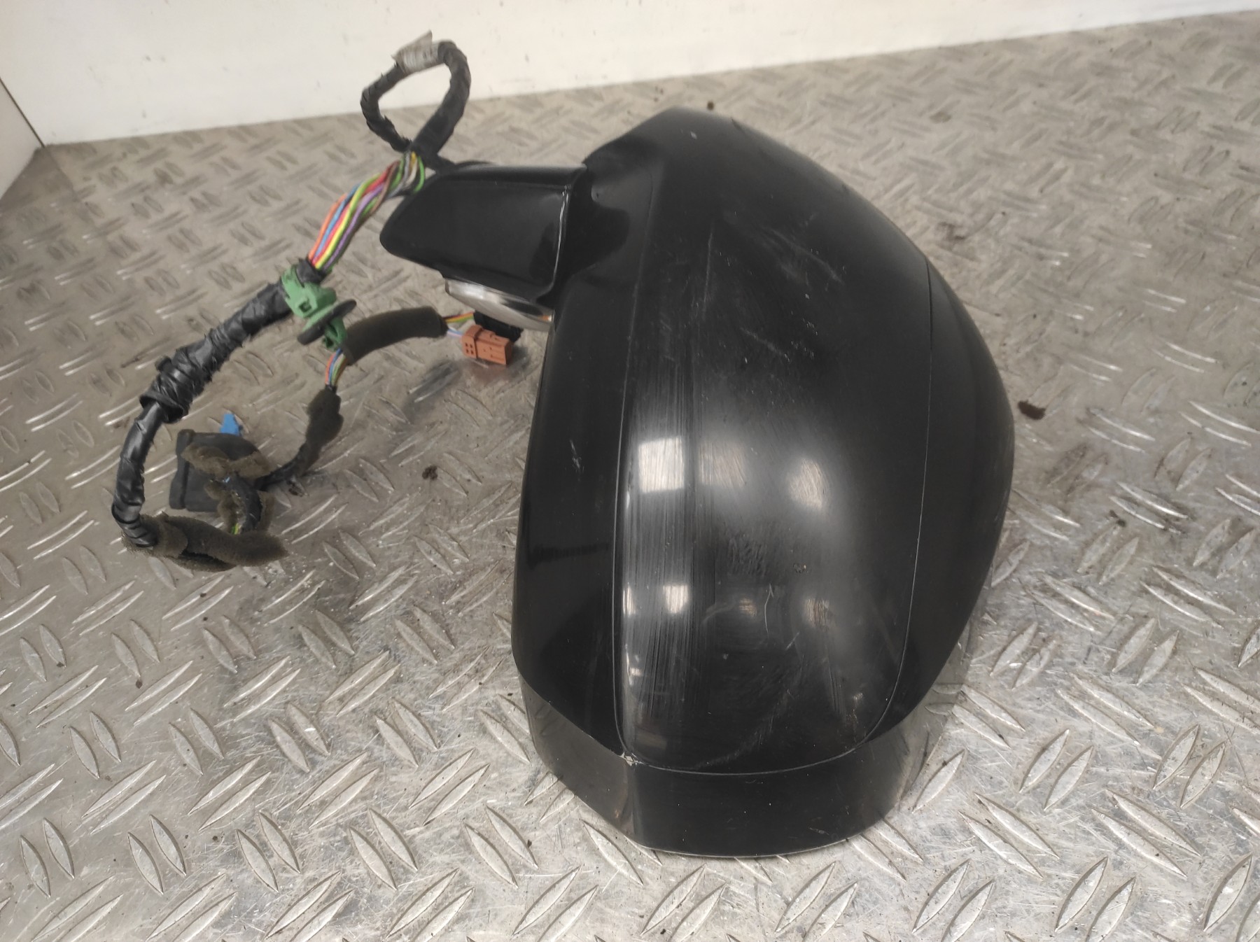 Retroviseur gauche CITROEN C4 PICASSO 1 – E9024375