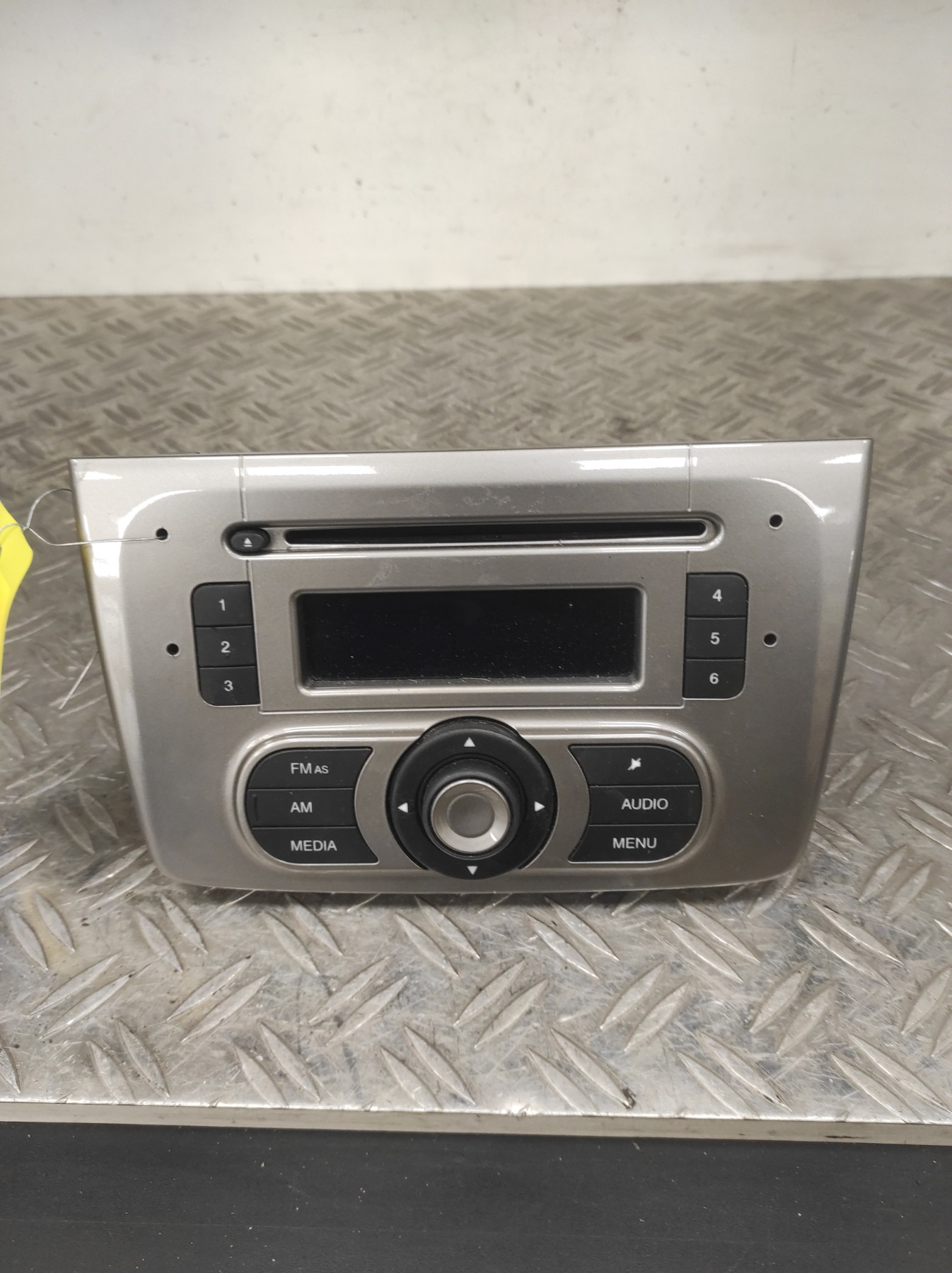 Autoradio d’origine ALFA ROMEO MITO PHASE 1 – 1560919080