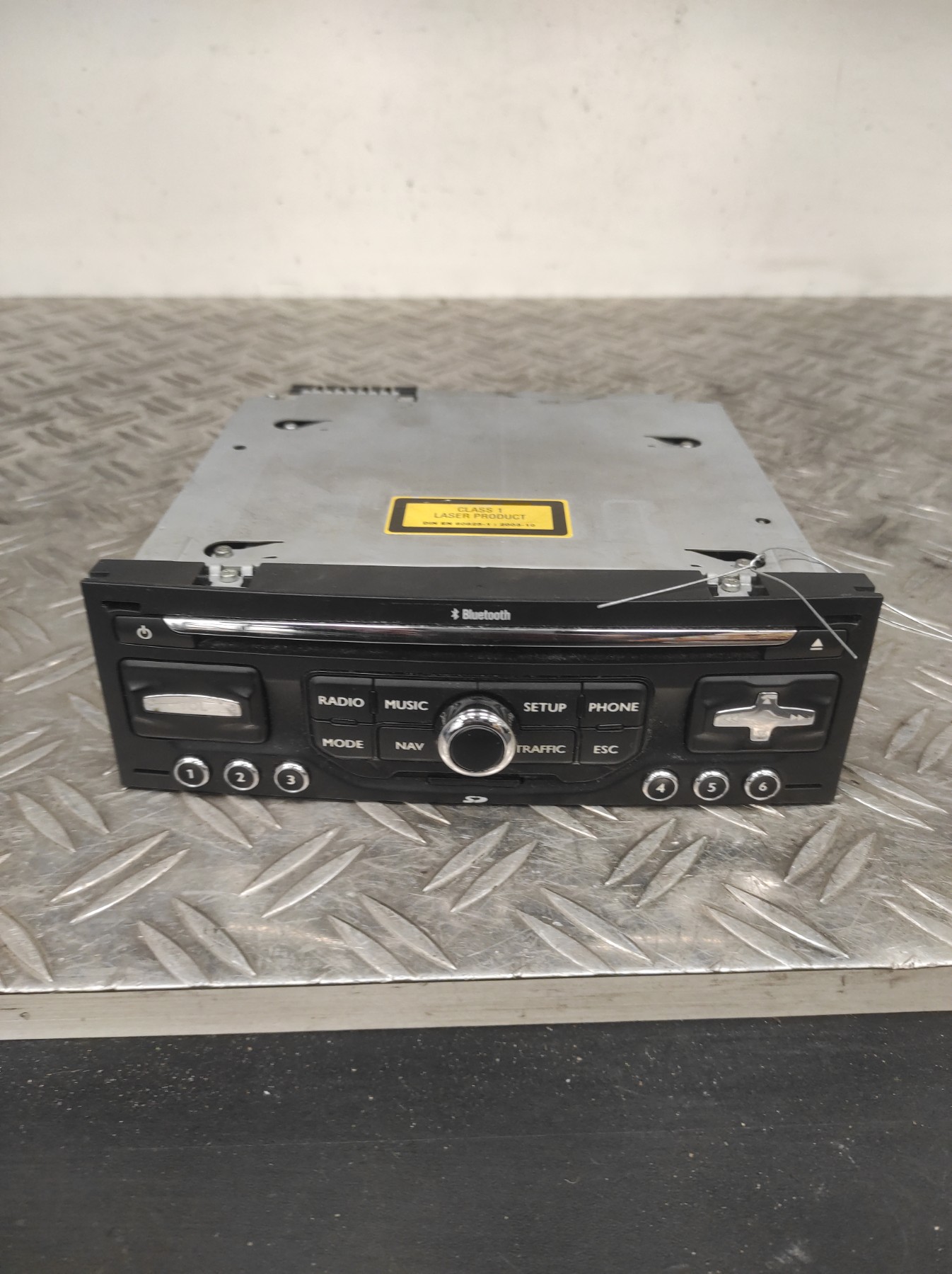 Autoradio d&rsquo;origine PEUGEOT 3008 1 PHASE 1 – 96751717XT