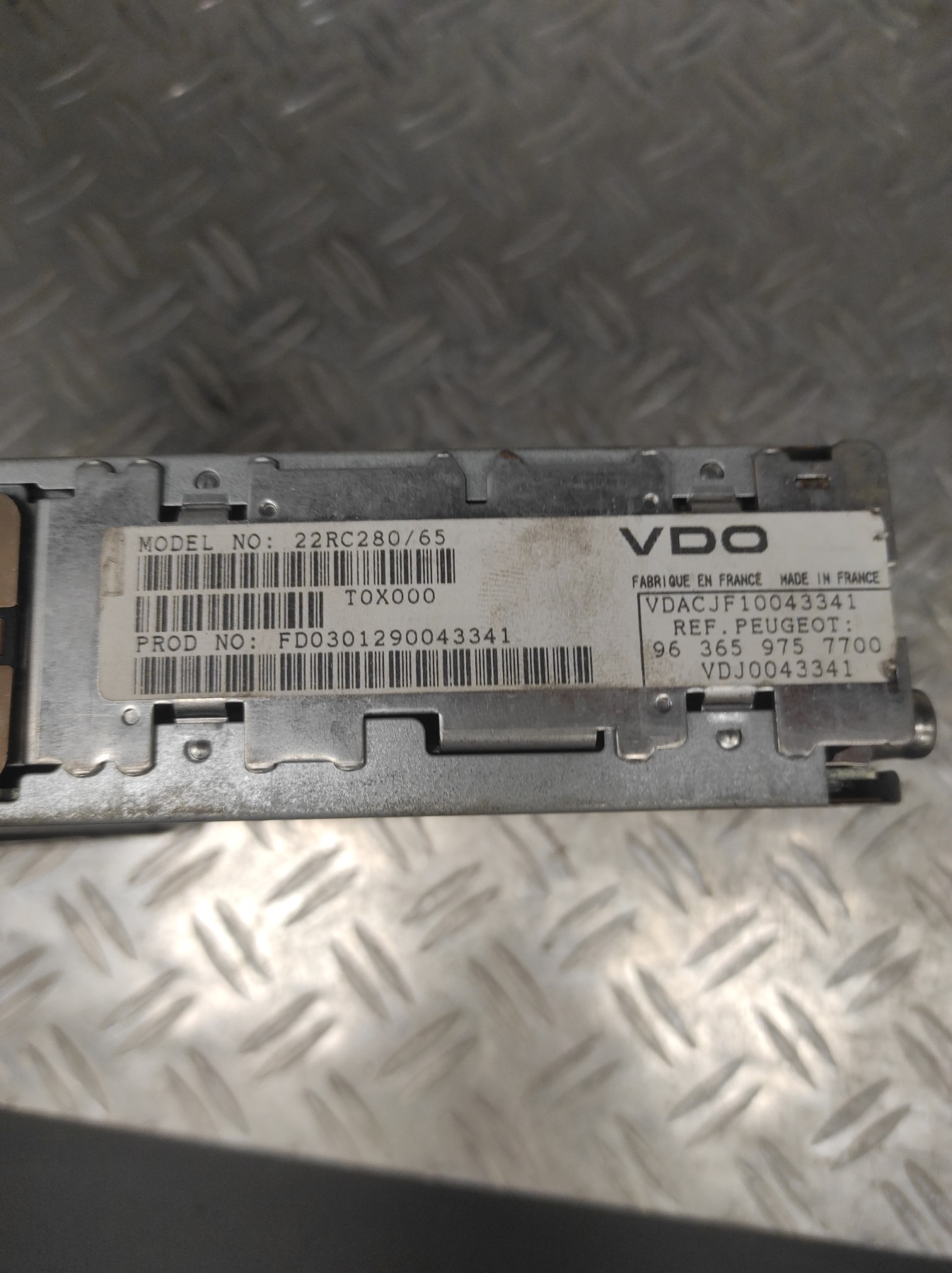 Autoradio d’origine PEUGEOT 307 PHASE 1 – 9,6366E+11