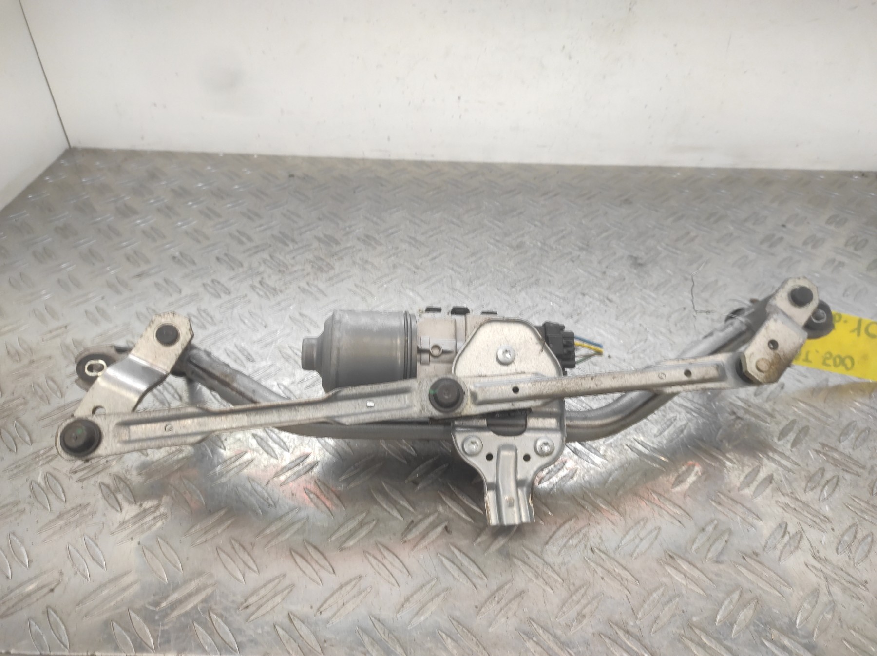 Moteur essuie glace avant PEUGEOT 208 1 PHASE 1 – 9673222580