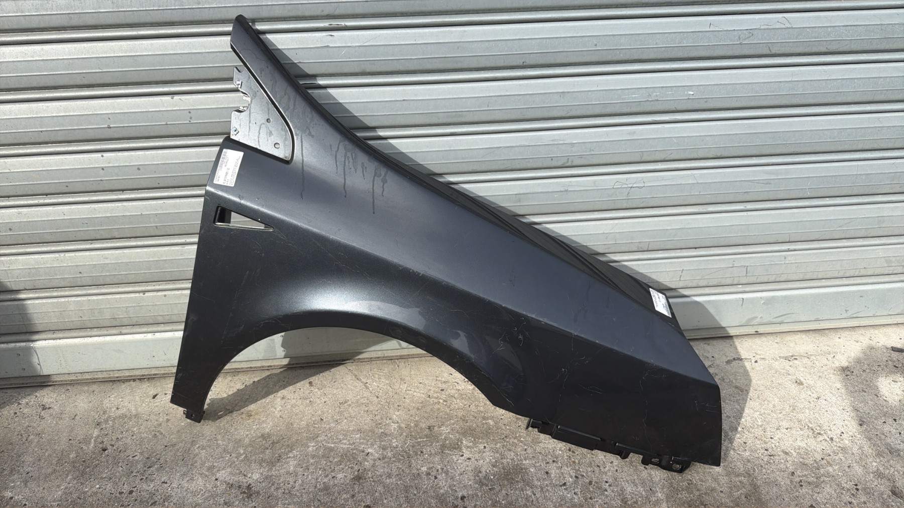 Aile avant droit RENAULT VEL SATIS PHASE 1 – 8200778972