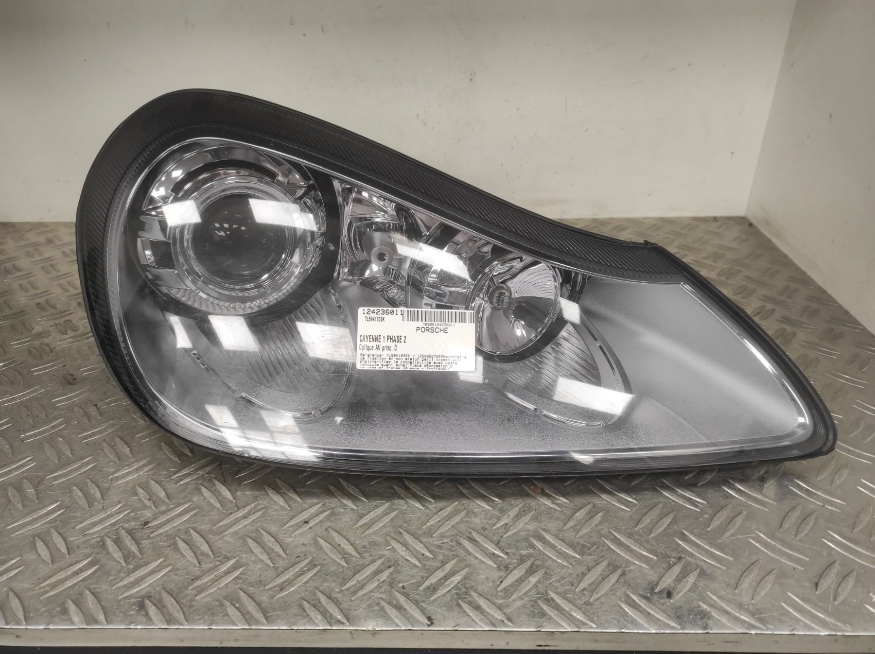 Optique avant principal droit (feux)(phare) PORSCHE CAYENNE 1 PHASE 2 – 7L5941032K