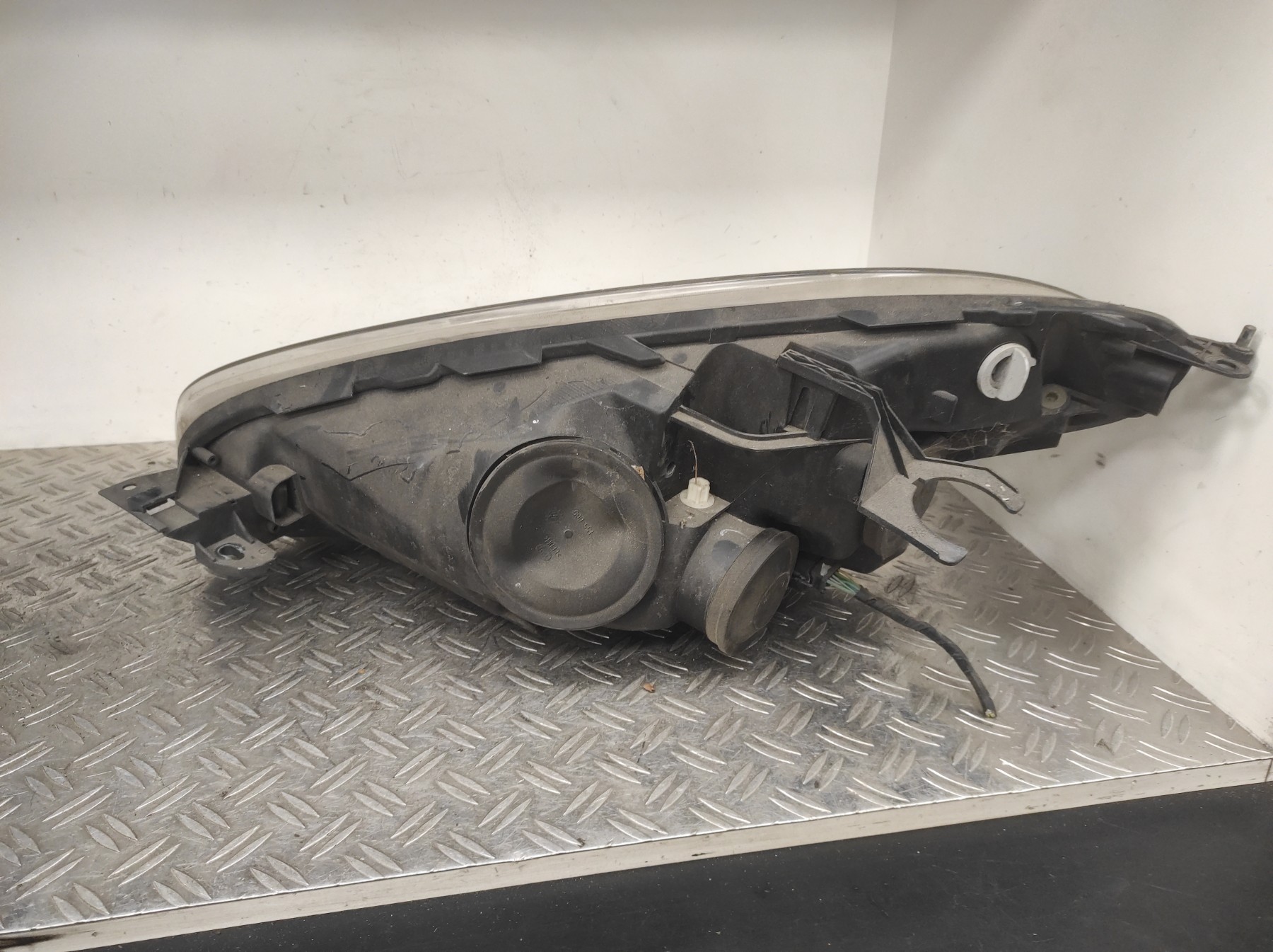 Optique avant principal droit (feux)(phare) CITROEN C4 PICASSO 1 – xxxxx