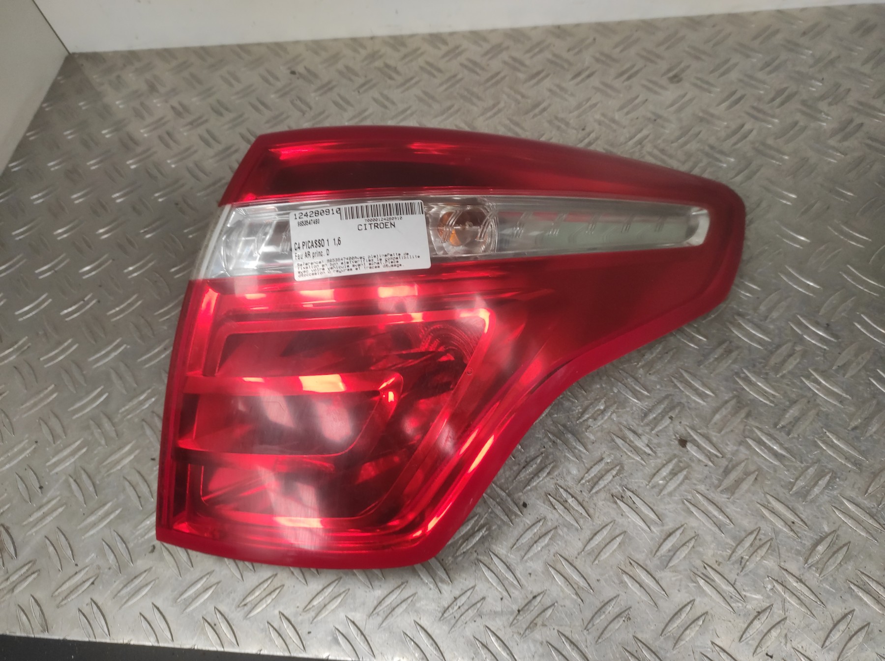 Feu arriere principal droit (feux) CITROEN C4 PICASSO 1 – 9653547480