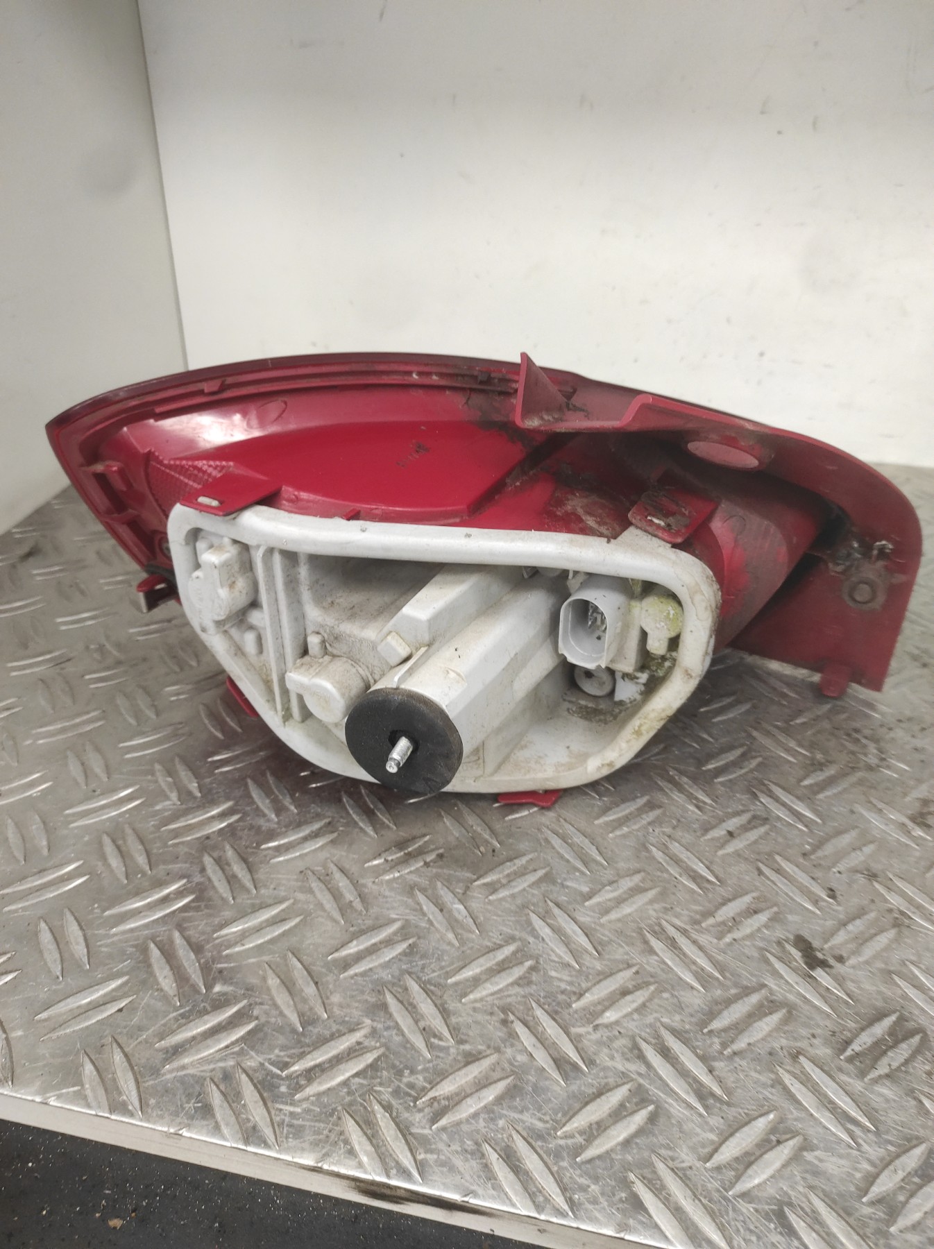 Feu arriere principal droit (feux) SEAT IBIZA 4 PHASE 2 – 6J4945096