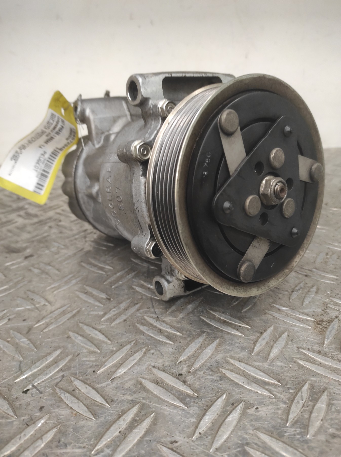 Compresseur clim PEUGEOT 207 PHASE 1 BREAK – 9659875780
