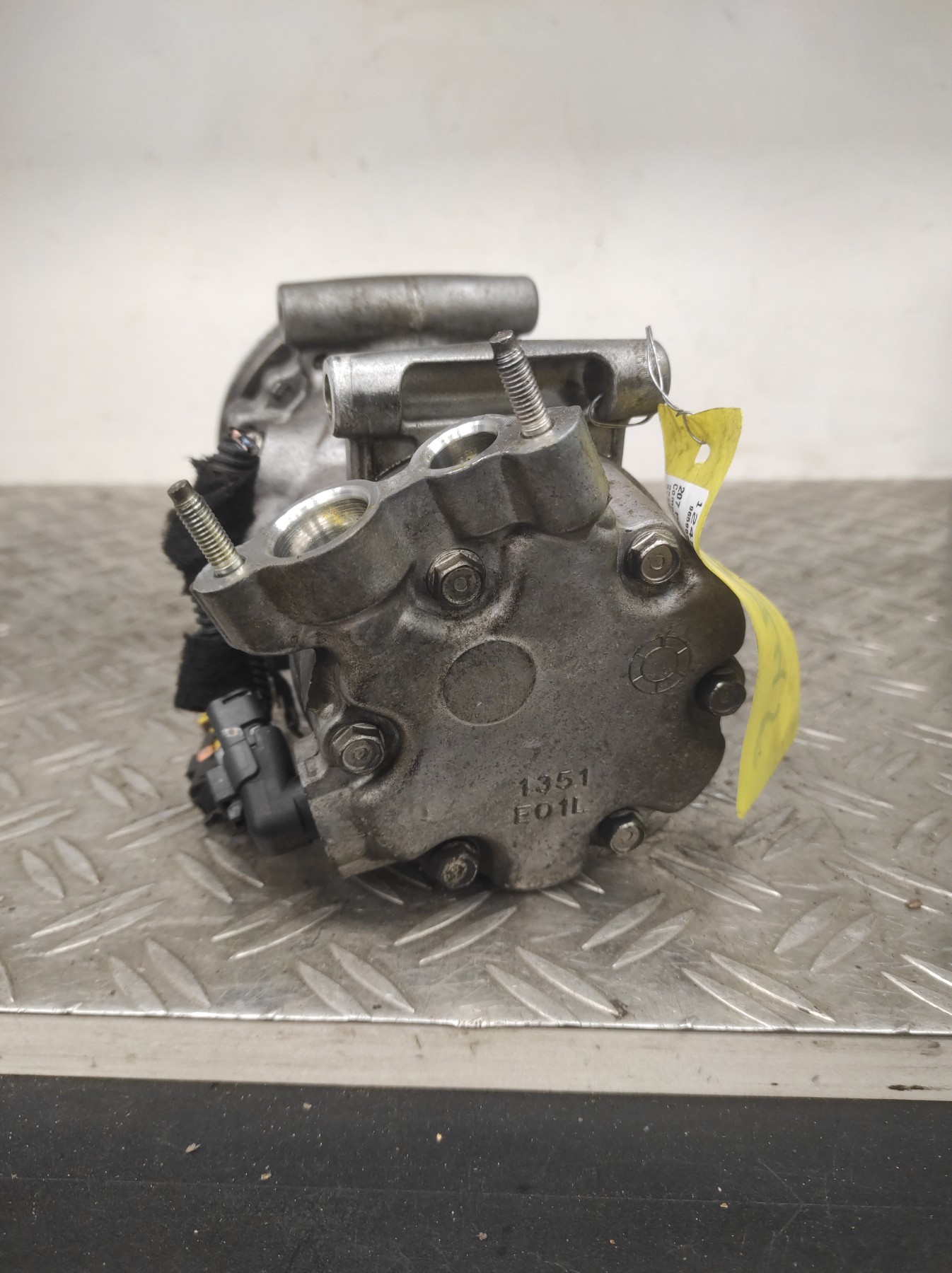 Compresseur clim PEUGEOT 207 PHASE 1 BREAK – 9659875780