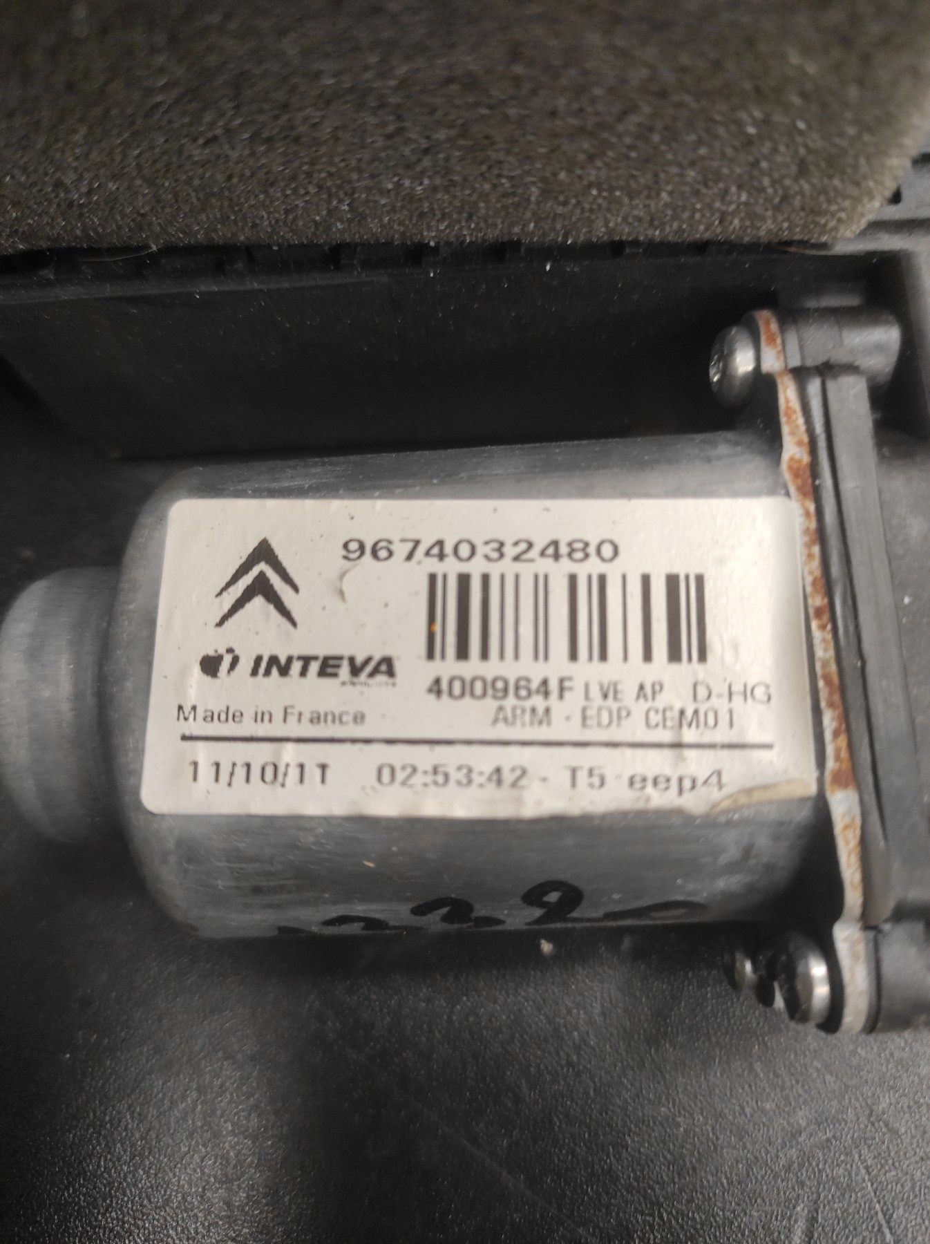 Moteur leve vitre avant droit CITROEN C4 PICASSO 1 – 9674032480
