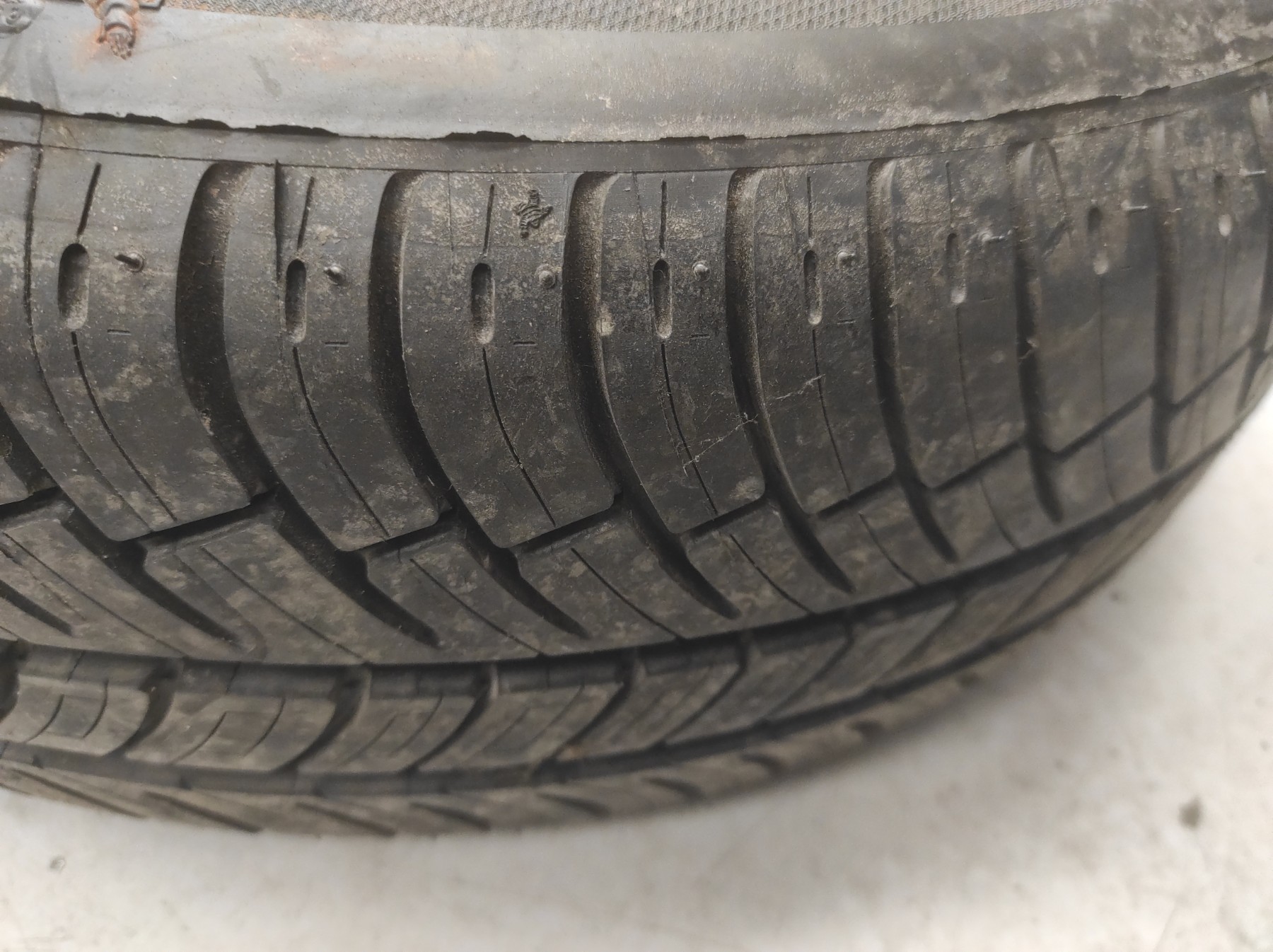 Roue de secours CITROEN C4 1 PHASE 1 – XXXXX