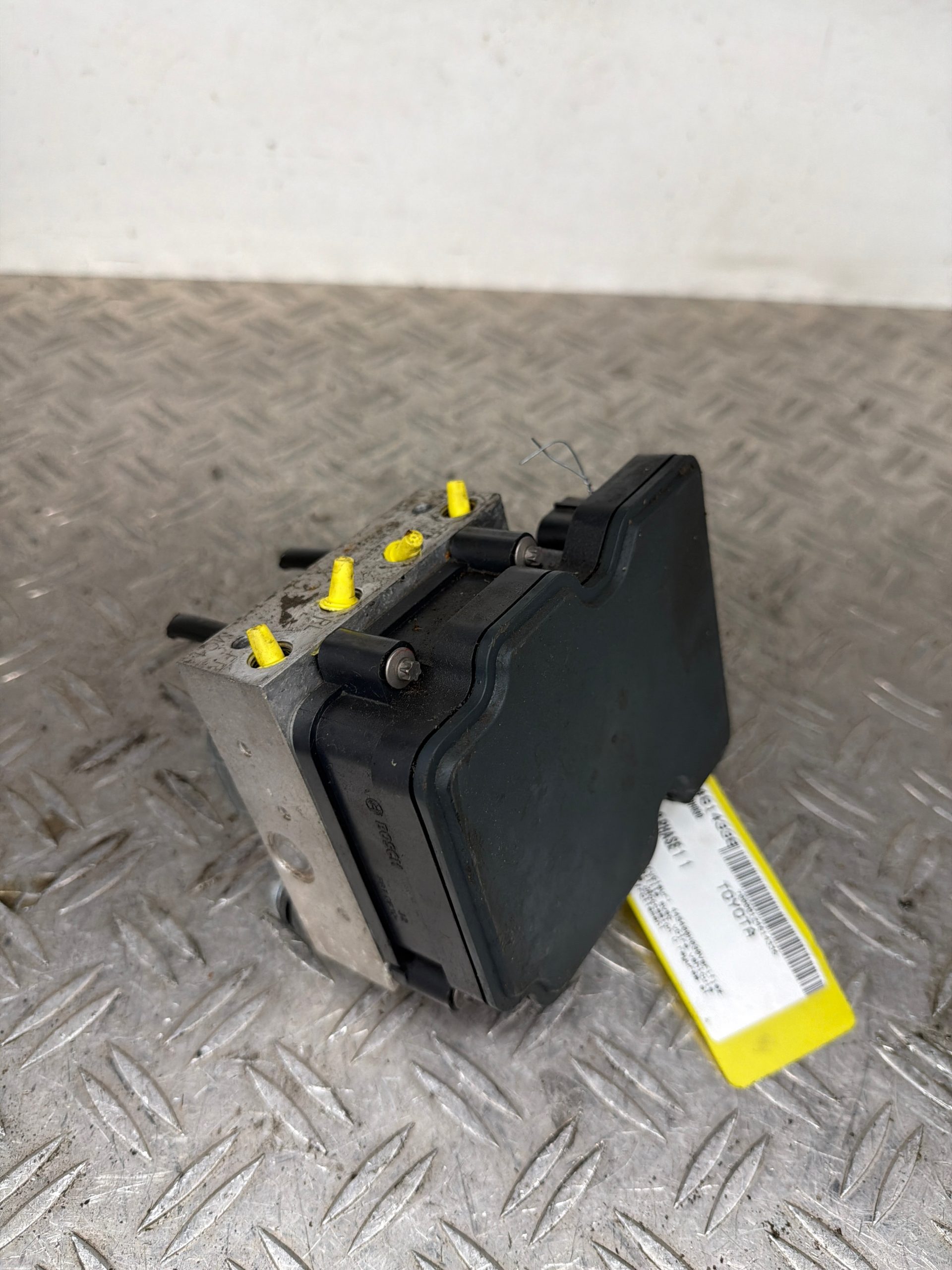 Bloc ABS (freins anti-blocage) TOYOTA AYGO 2 PHASE 1 – 445400H030