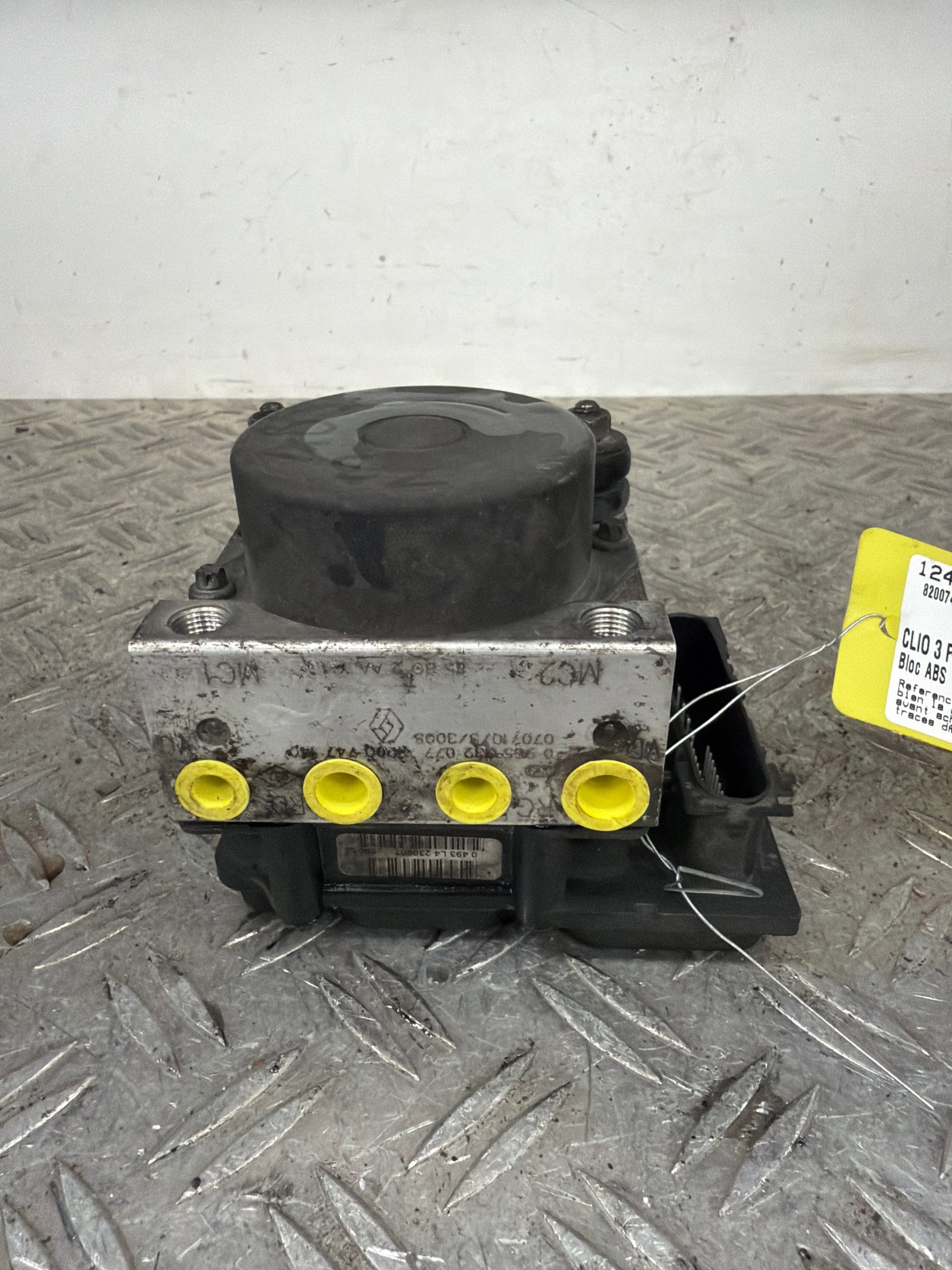 Bloc ABS (freins anti-blocage) RENAULT CLIO 3 PHASE 1 – 8200747140