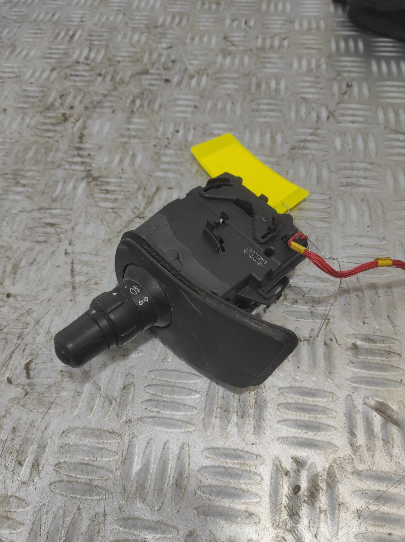 Commodo phare RENAULT KANGOO 2 PHASE 2 – 88102001034