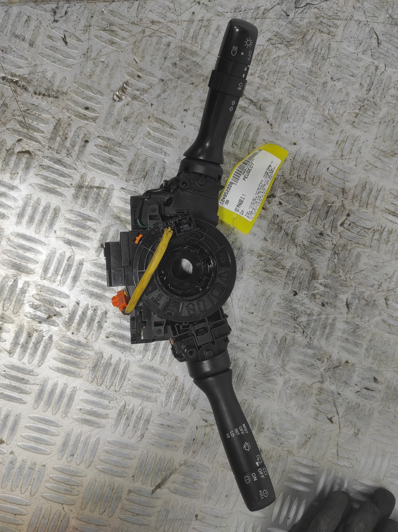Com (Bloc Contacteur Tournant+Commodo Essuie Glace+Commodo Phare) PEUGEOT 107 PHASE 2 – XXXX