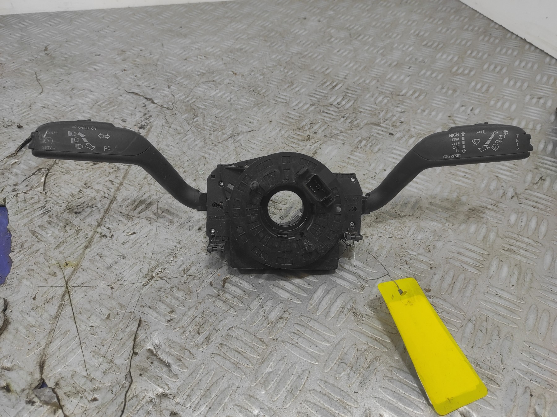 Com (Bloc Contacteur Tournant+Commodo Essuie Glace+Commodo Phare) SEAT IBIZA 4 PHASE 2 – 7H0953503GJ