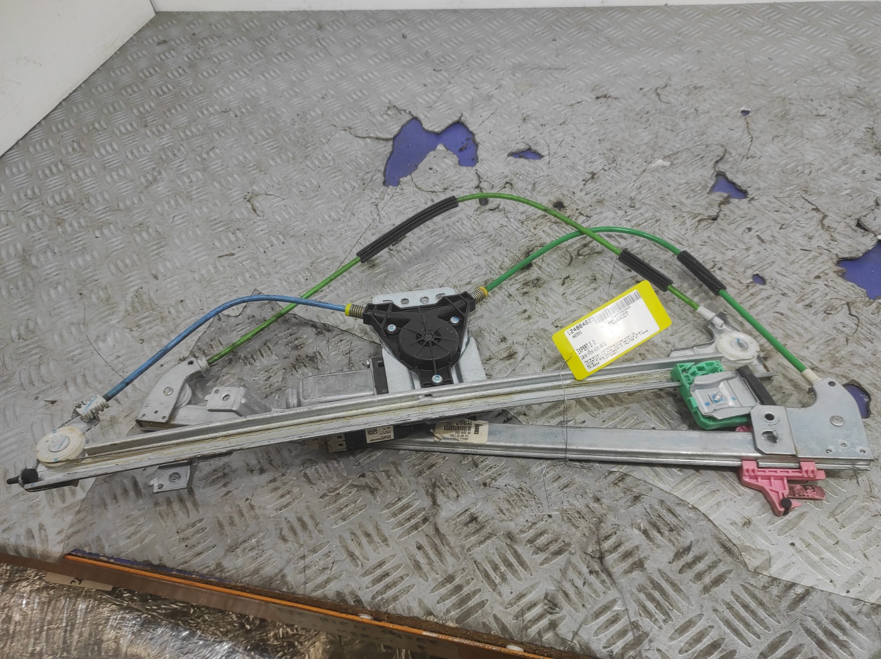 Leve vitre electrique avant gauche PEUGEOT EXPERT 2 – 440787G