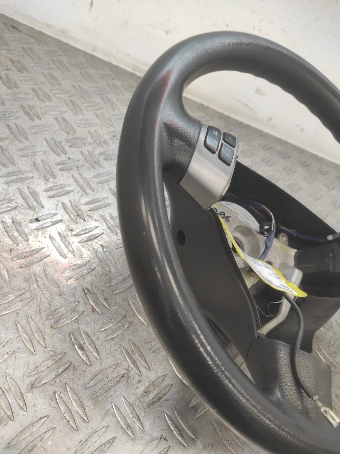 Volant SUZUKI SWIFT 3 – GS13105610
