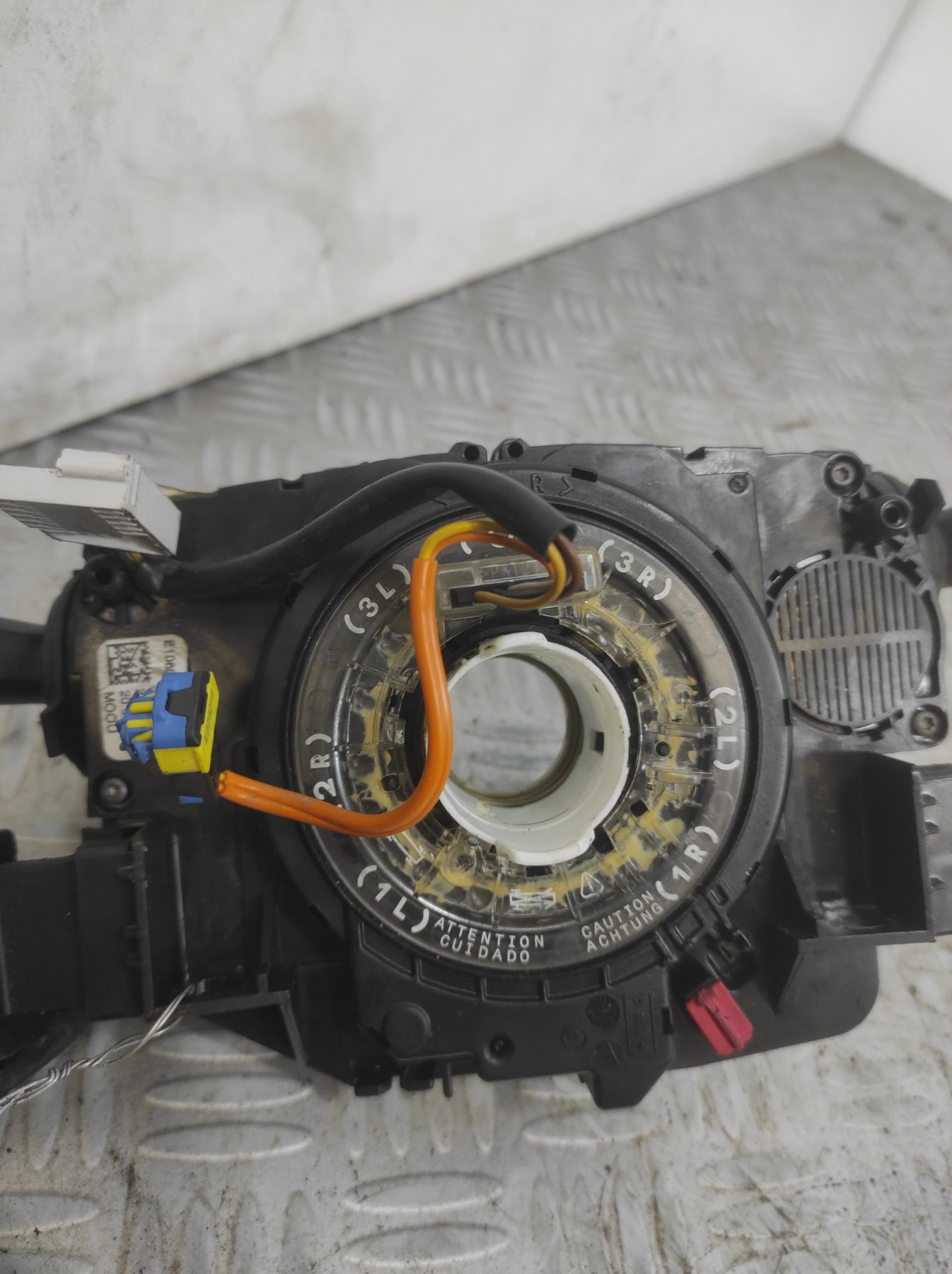 Com (Bloc Contacteur Tournant+Commodo Essuie Glace+Commodo Phare) PEUGEOT 208 1 PHASE 1 – 98030394ZD