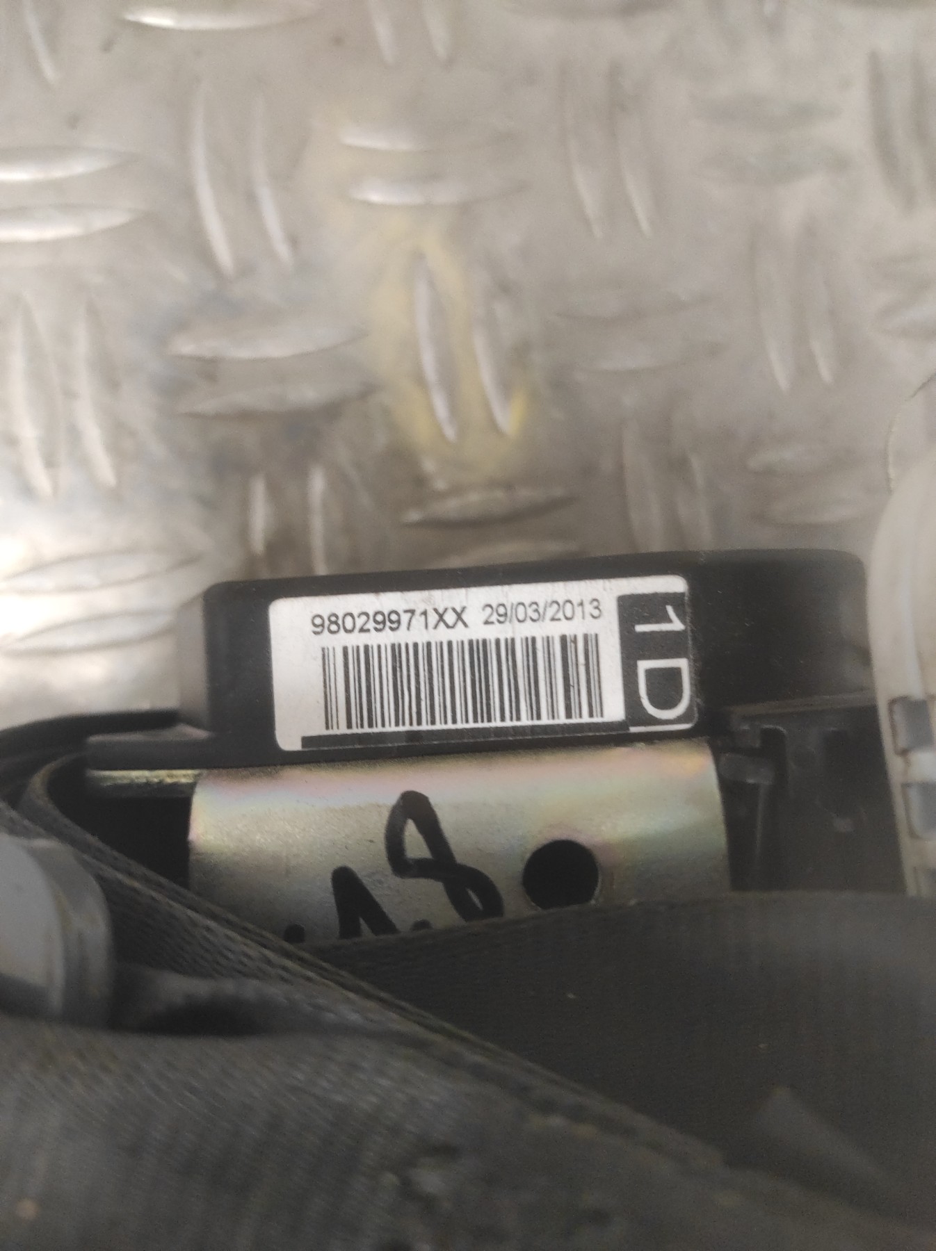 Ceinture avant droit PEUGEOT 208 1 PHASE 1 – 98029971XX