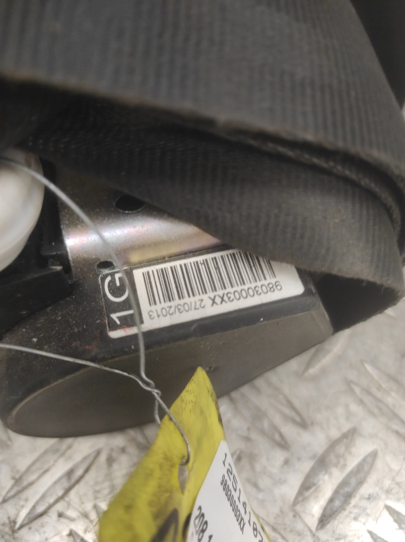 Ceinture avant gauche PEUGEOT 208 1 PHASE 1 – 98030003XX