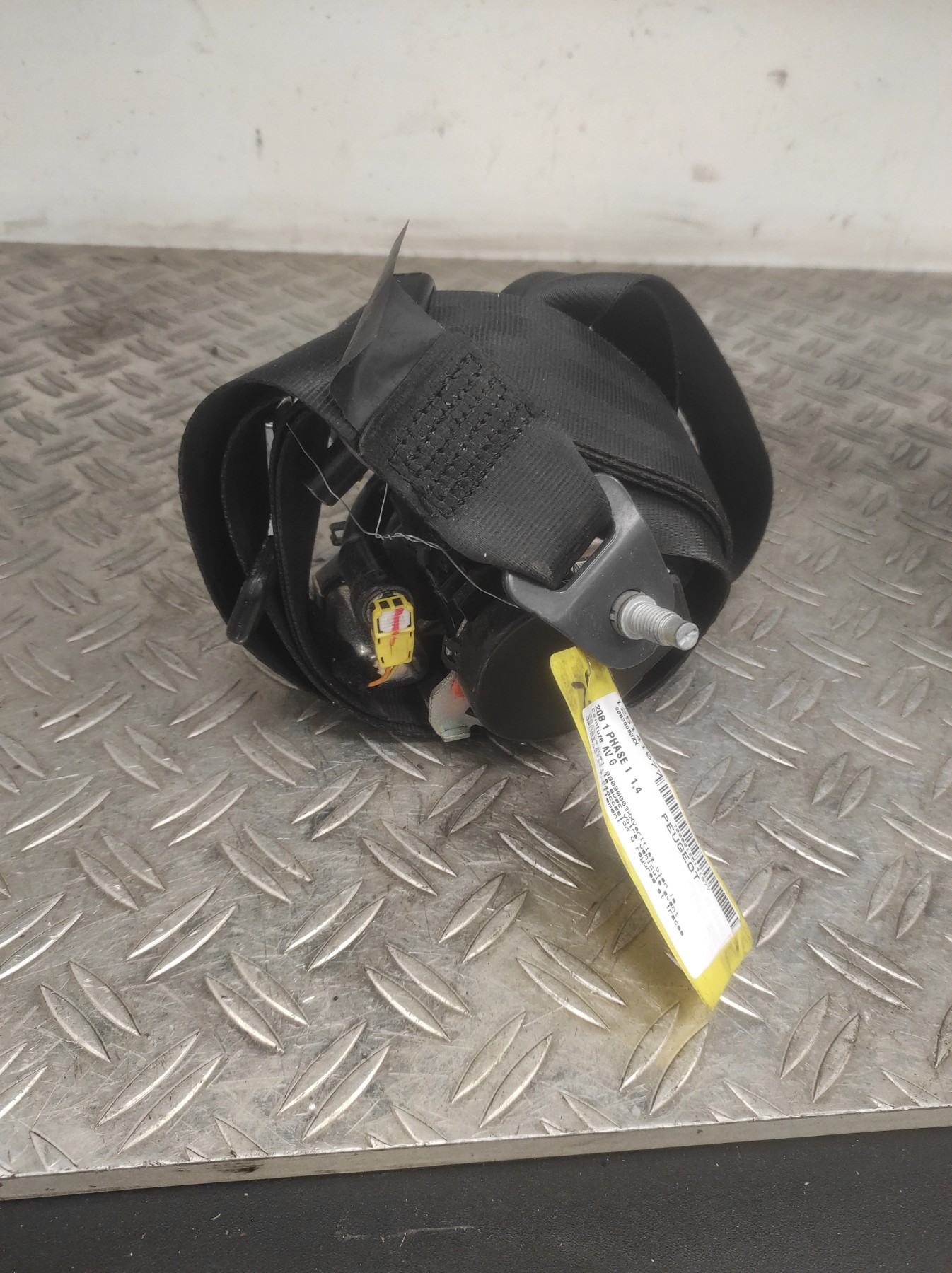 Ceinture avant gauche PEUGEOT 208 1 PHASE 1 – 98030003XX