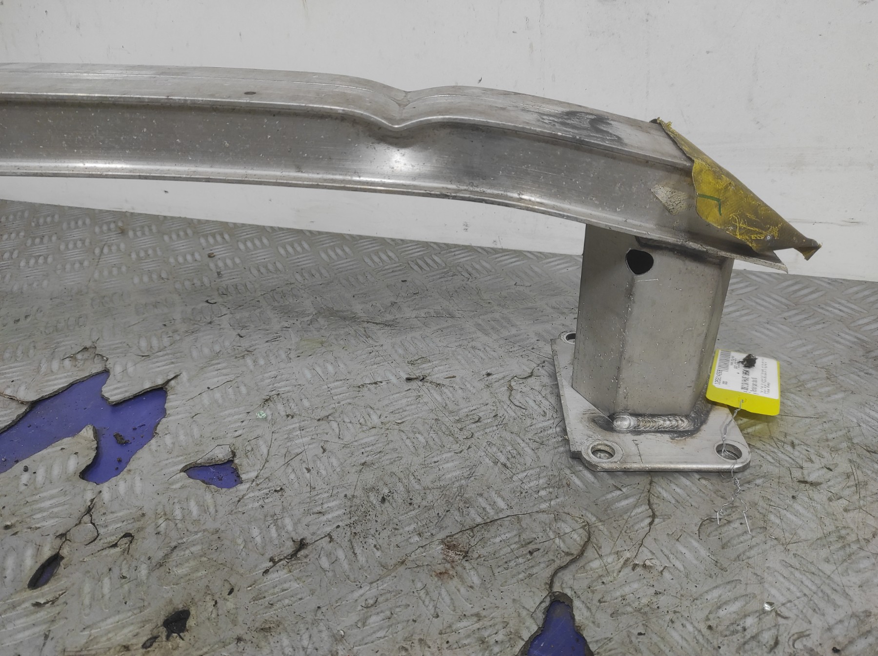 Renfort pare choc avant (traverse) PEUGEOT 308 2 SW PHASE 1 BREAK – XXXX