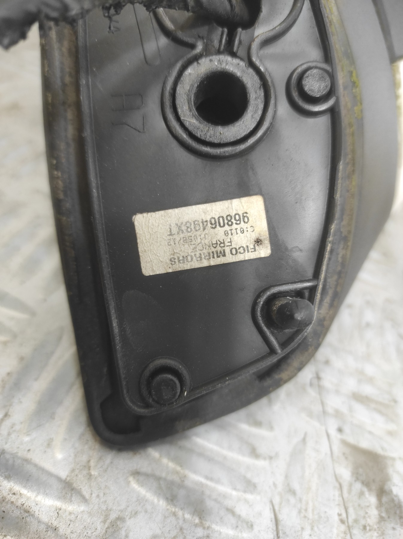 Retroviseur gauche PEUGEOT 207 PHASE 2 – 96806498XT