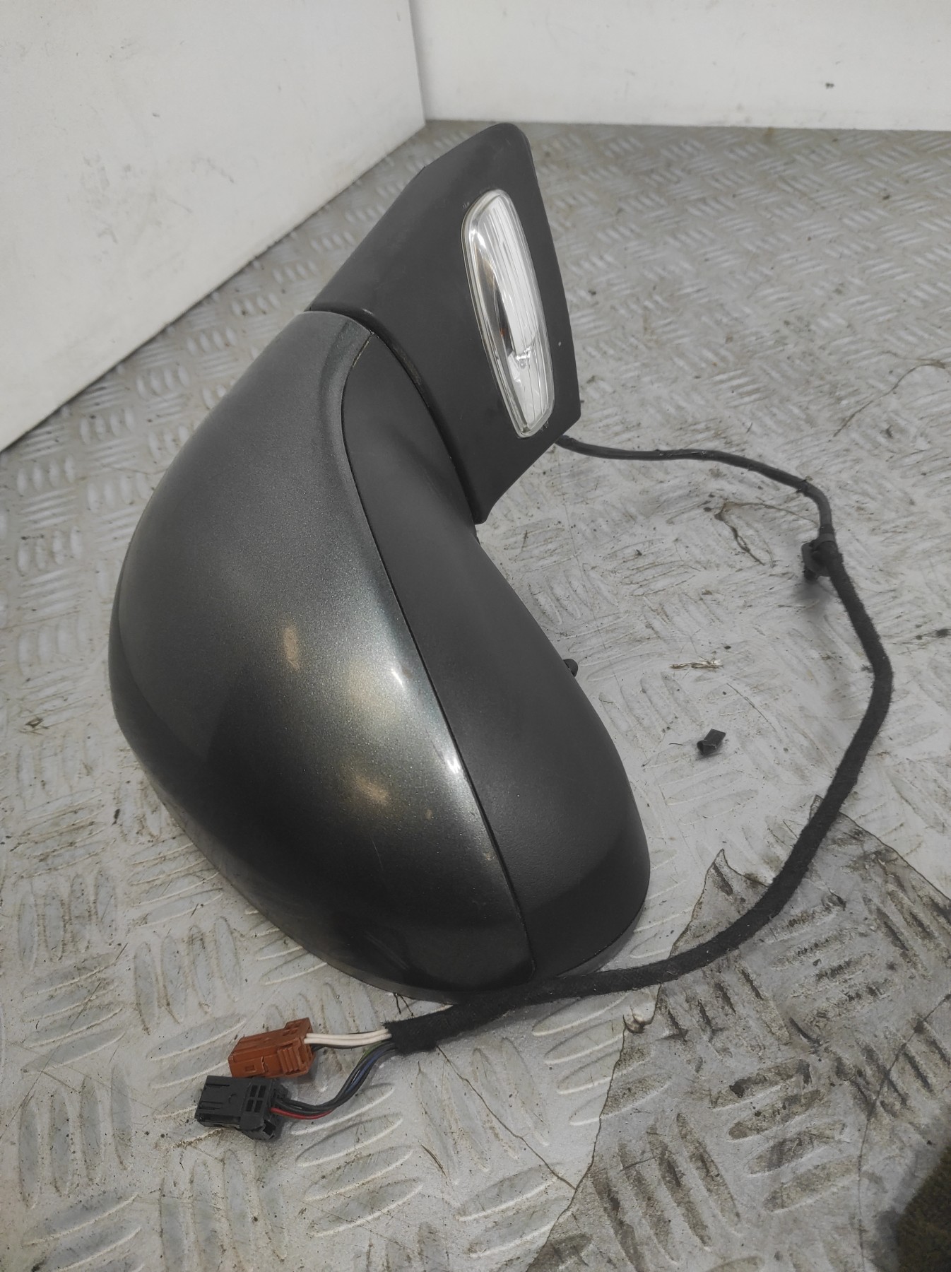Retroviseur droit PEUGEOT 207 PHASE 2 – 96806501XT