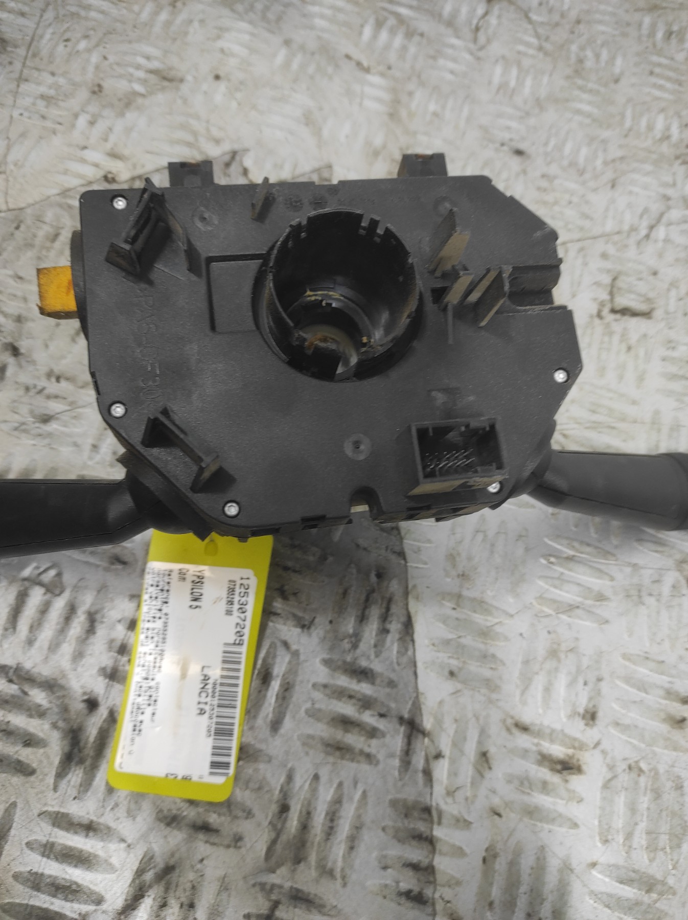 Com (Bloc Contacteur Tournant+Commodo Essuie Glace+Commodo Phare) LANCIA YPSILON 5 – 7355295100