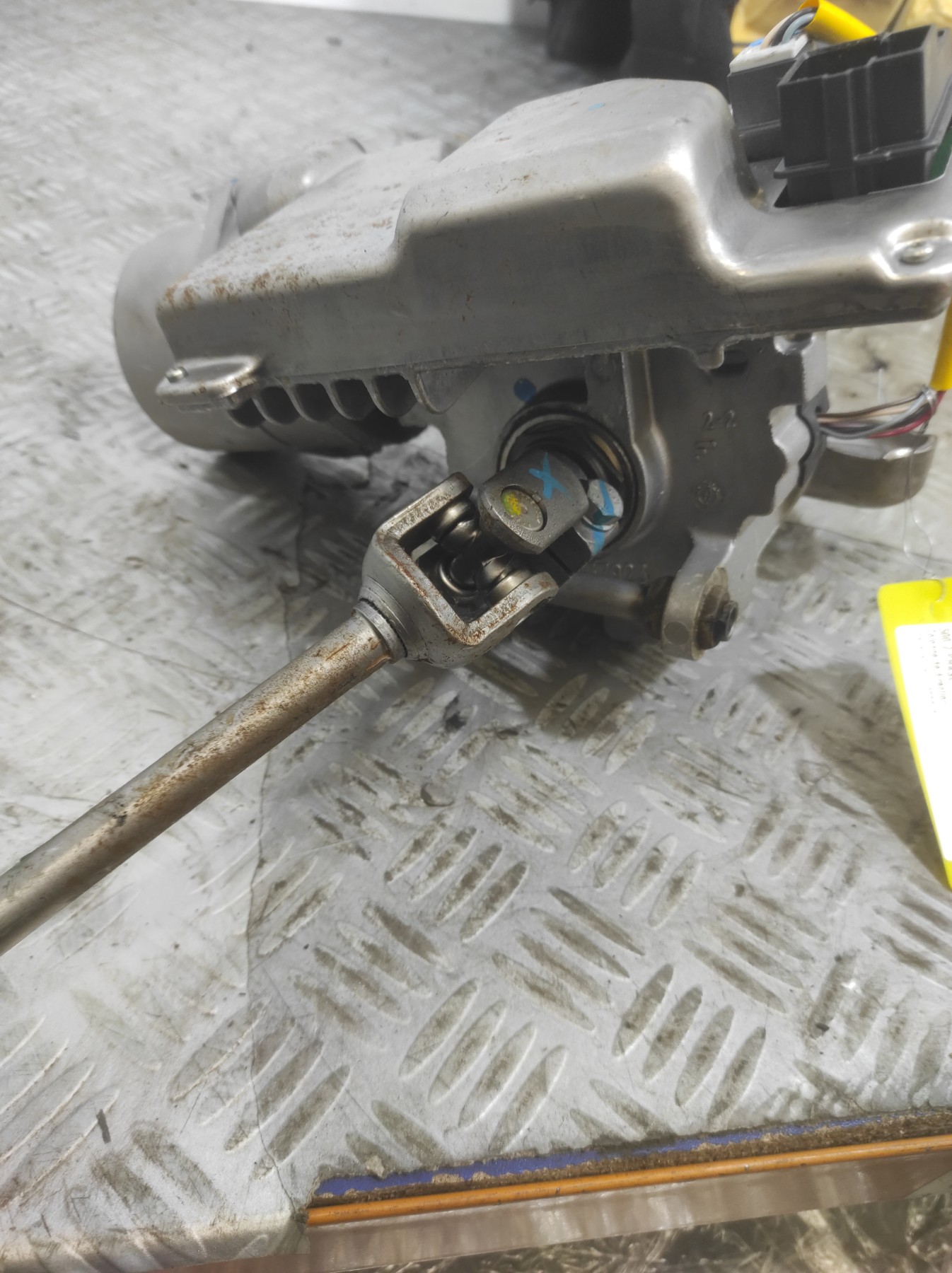 Colonne de direction FIAT 500 2 PHASE 1 – 735501074