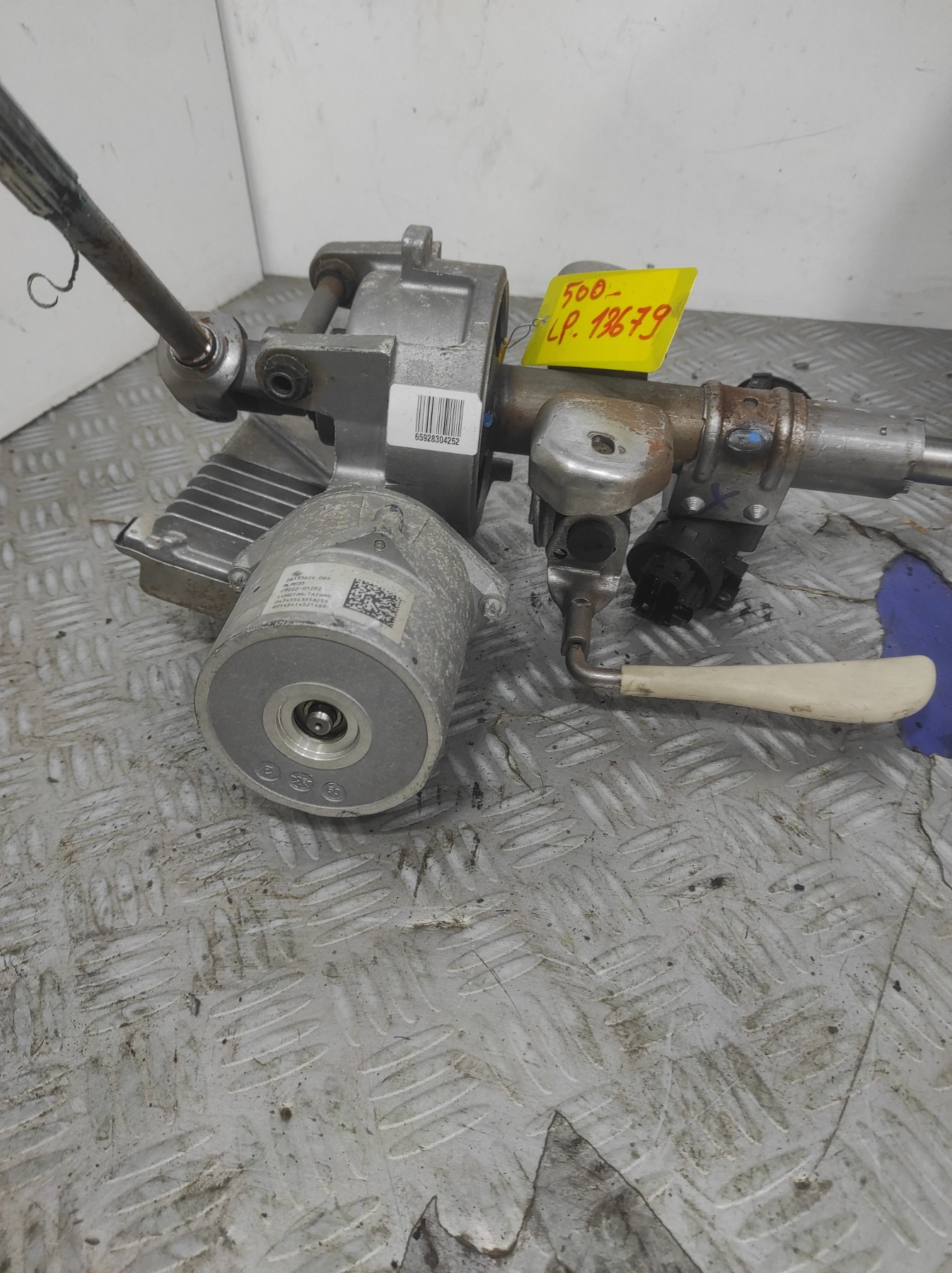 Colonne de direction FIAT 500 2 PHASE 1 – 735501074