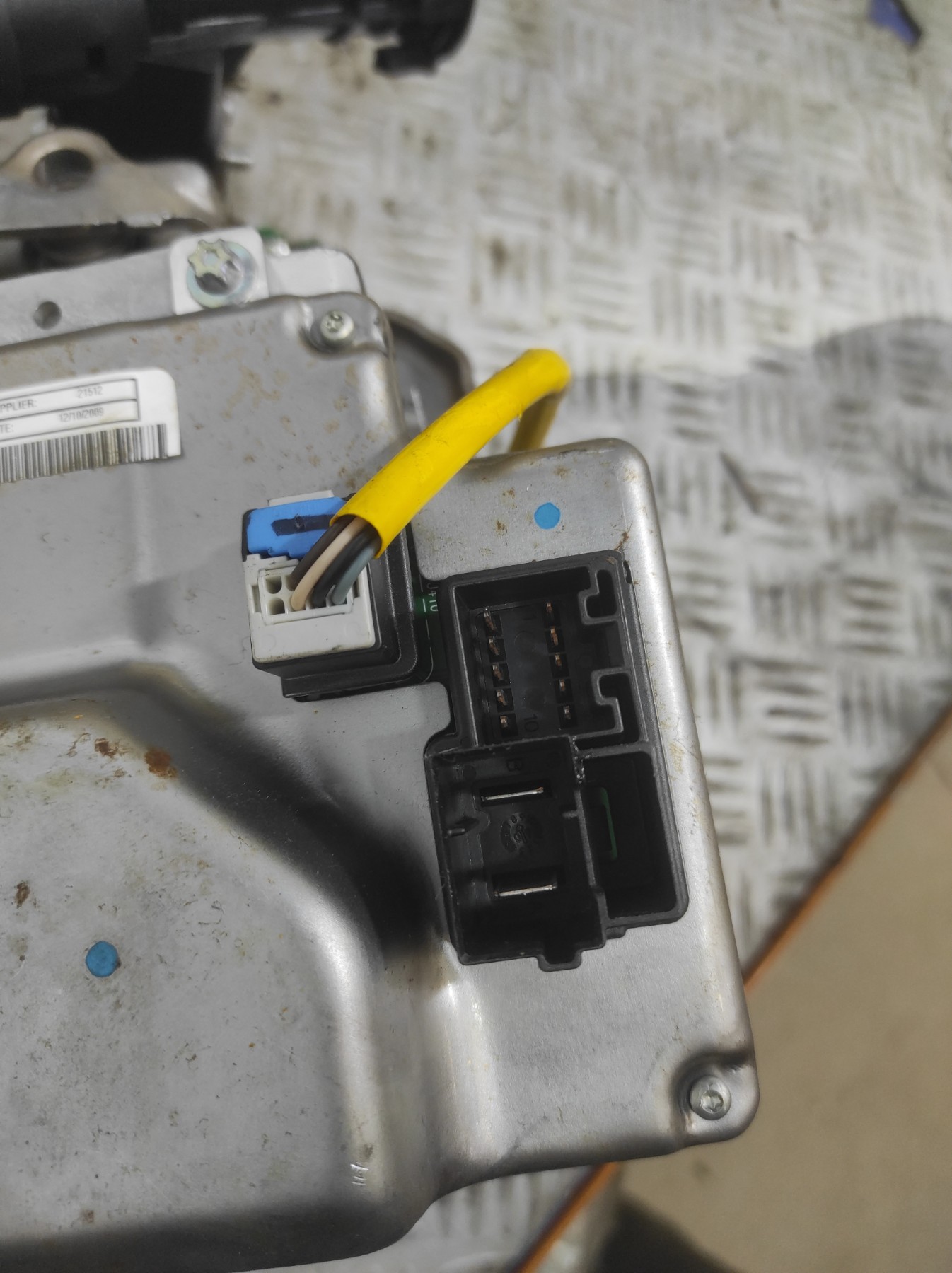 Colonne de direction FIAT 500 2 PHASE 1 – 735501074
