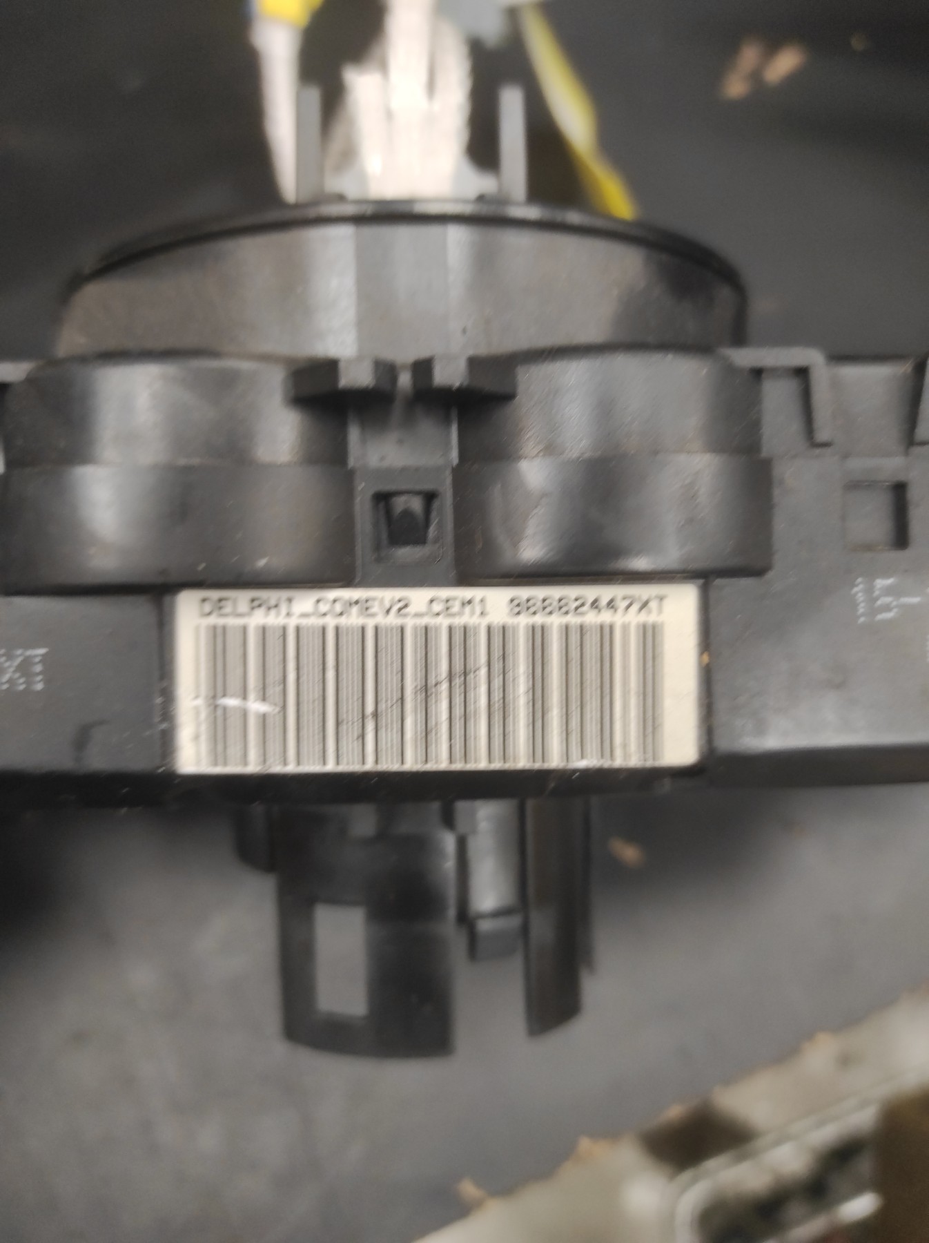 Com (Bloc Contacteur Tournant+Commodo Essuie Glace+Commodo Phare) CITROEN BERLINGO 2 PHASE 1 – 96662447XT