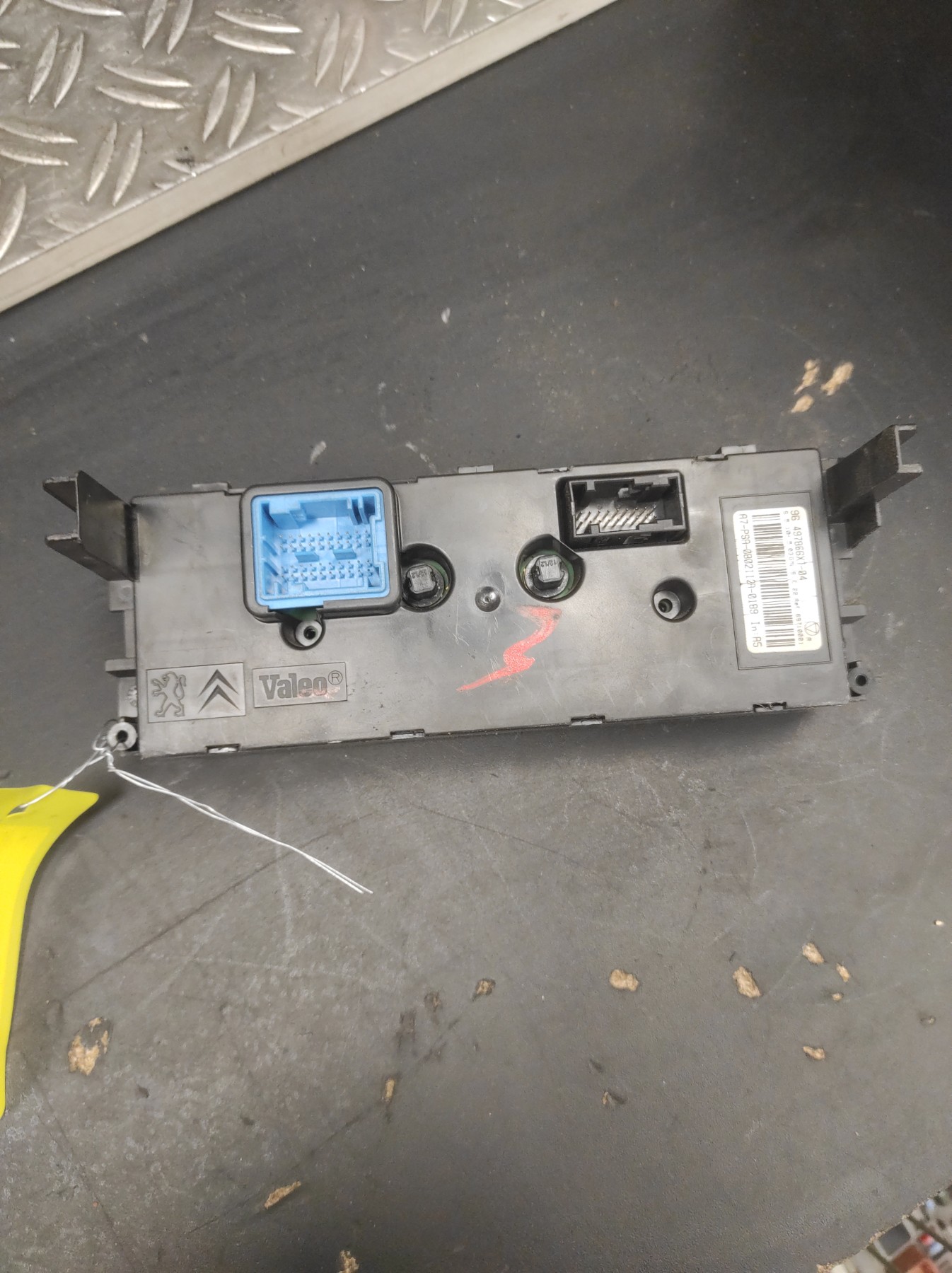 Commande chauffage PEUGEOT 207 PHASE 1 BREAK – 96497866XT