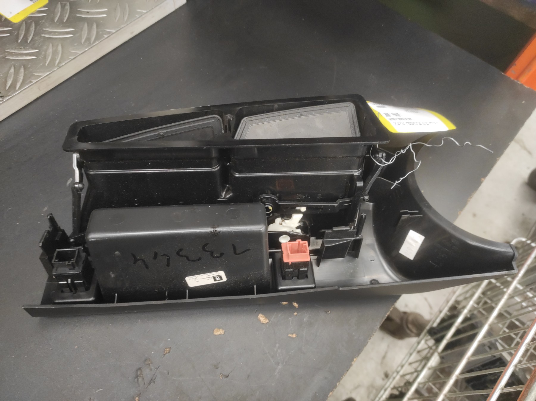 Aerateur tableau de bord PEUGEOT 3008 1 PHASE 1 – 9685023677