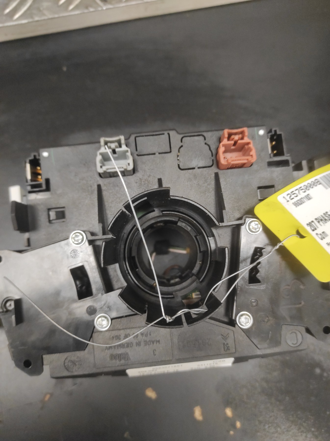 Com (Bloc Contacteur Tournant+Commodo Essuie Glace+Commodo Phare) PEUGEOT 207 PHASE 1 BREAK – 96630718XT
