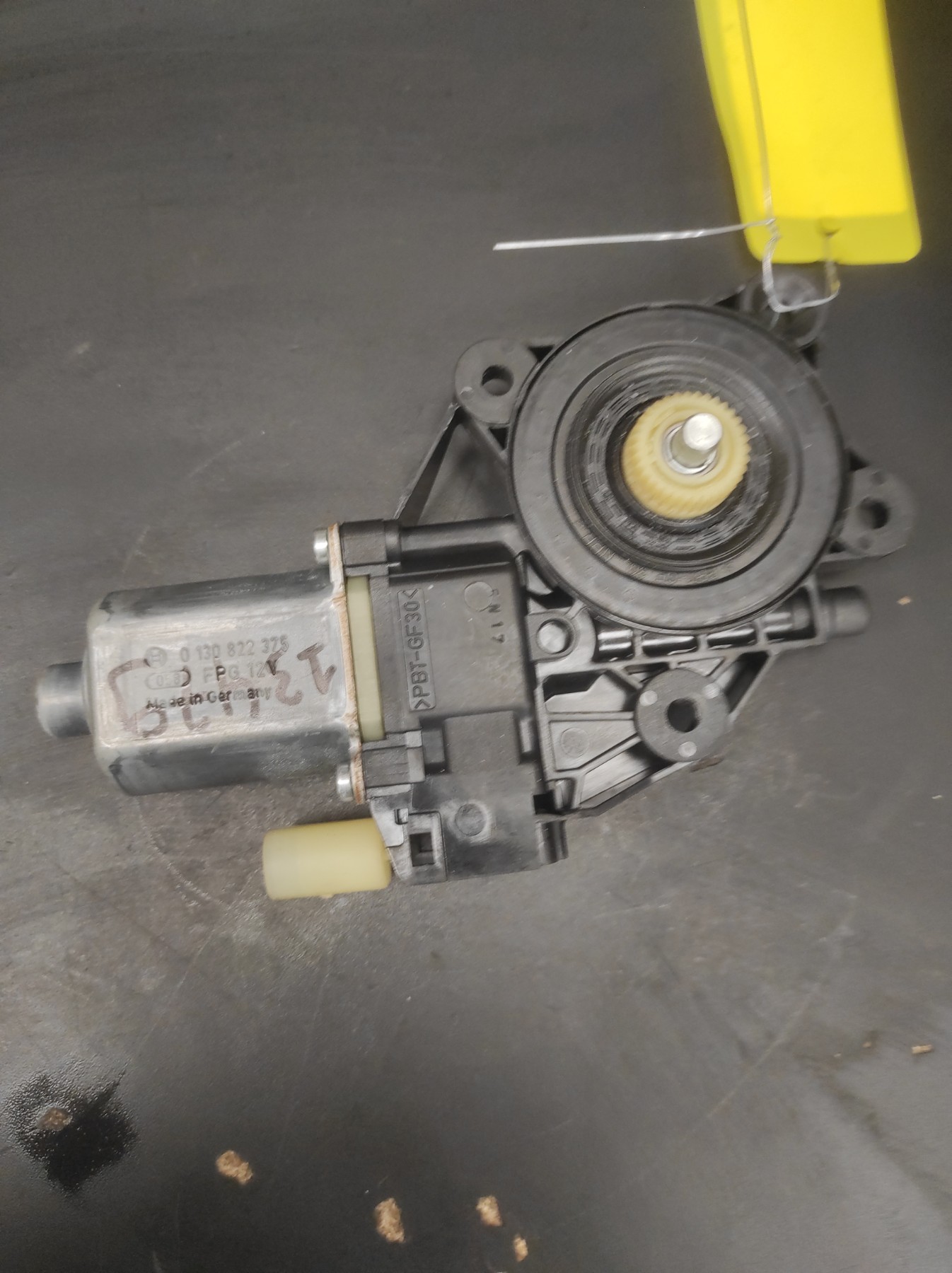 Moteur leve vitre avant droit MINI MINI 2 R56 PHASE 1 – 2753722