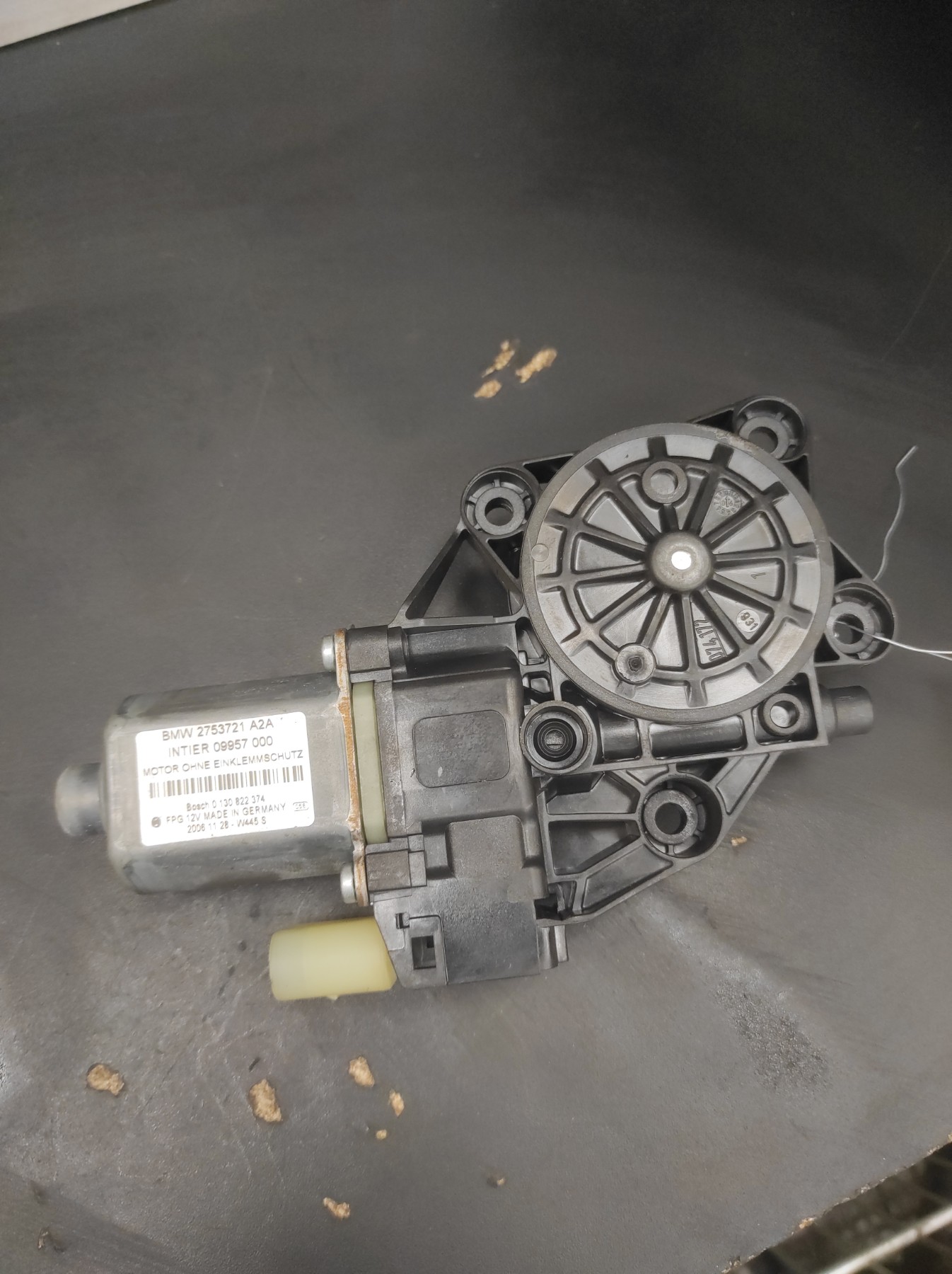 Moteur leve vitre avant gauche MINI MINI 2 R56 PHASE 1 – 2753721