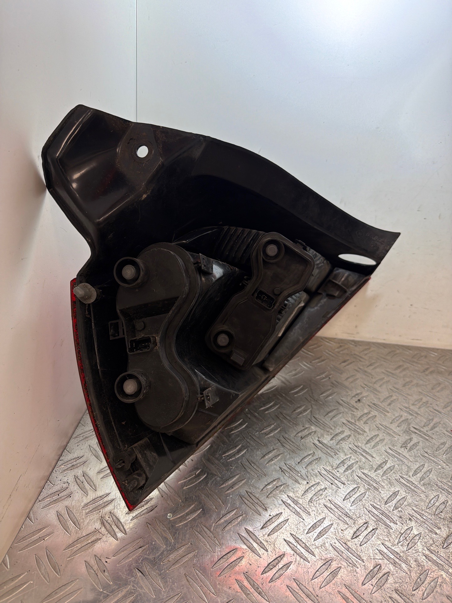 Feu arriere principal droit (feux) RENAULT MEGANE 2 PHASE 2 – 8200073237
