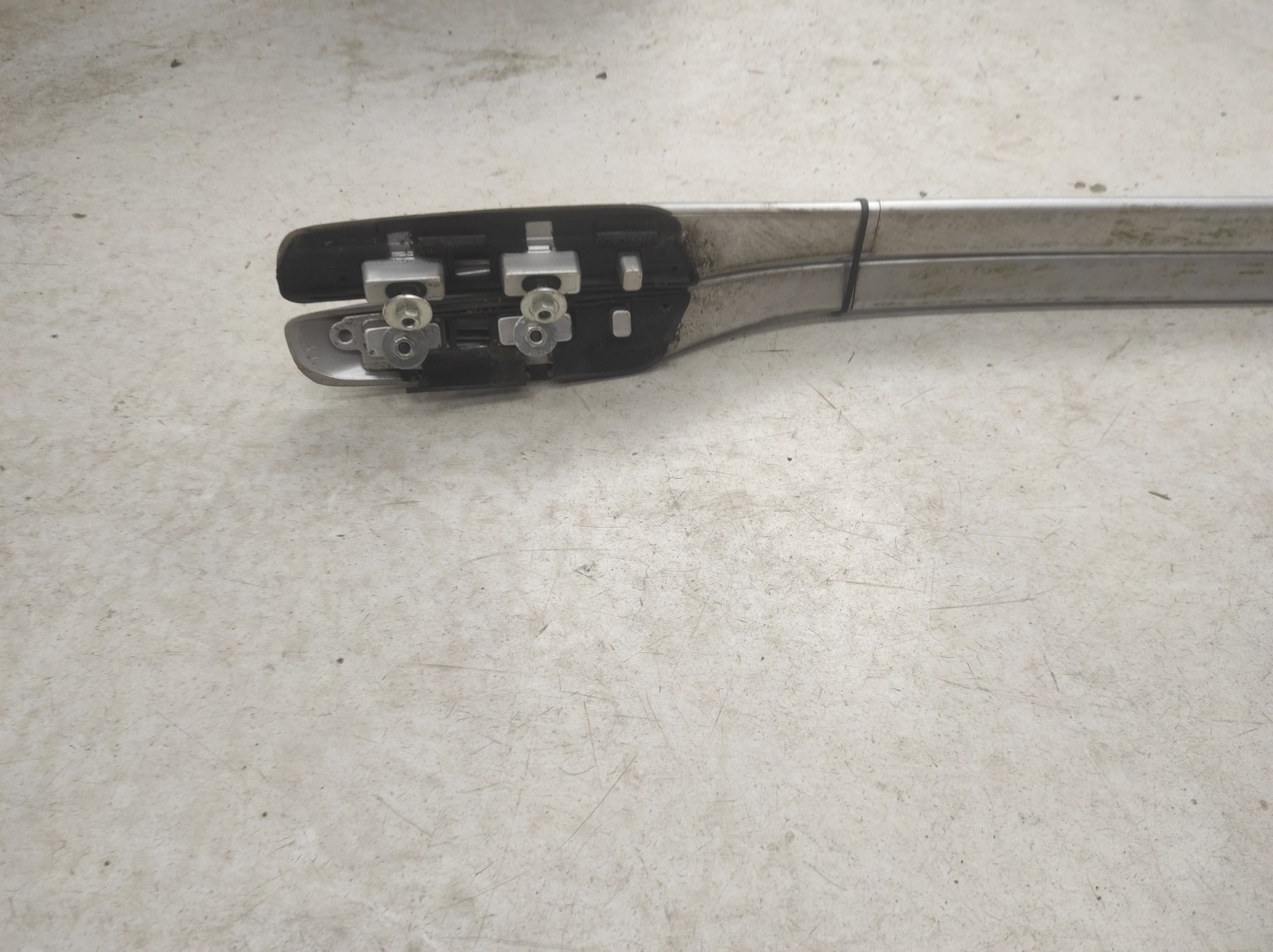 Barres de toit NISSAN QASHQAI 1 PHASE 2 – 73820JD00B