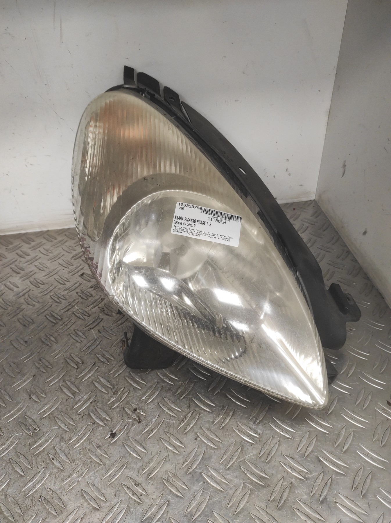 Optique avant principal droit (feux)(phare) CITROEN XSARA PICASSO PHASE 1 – XXXX