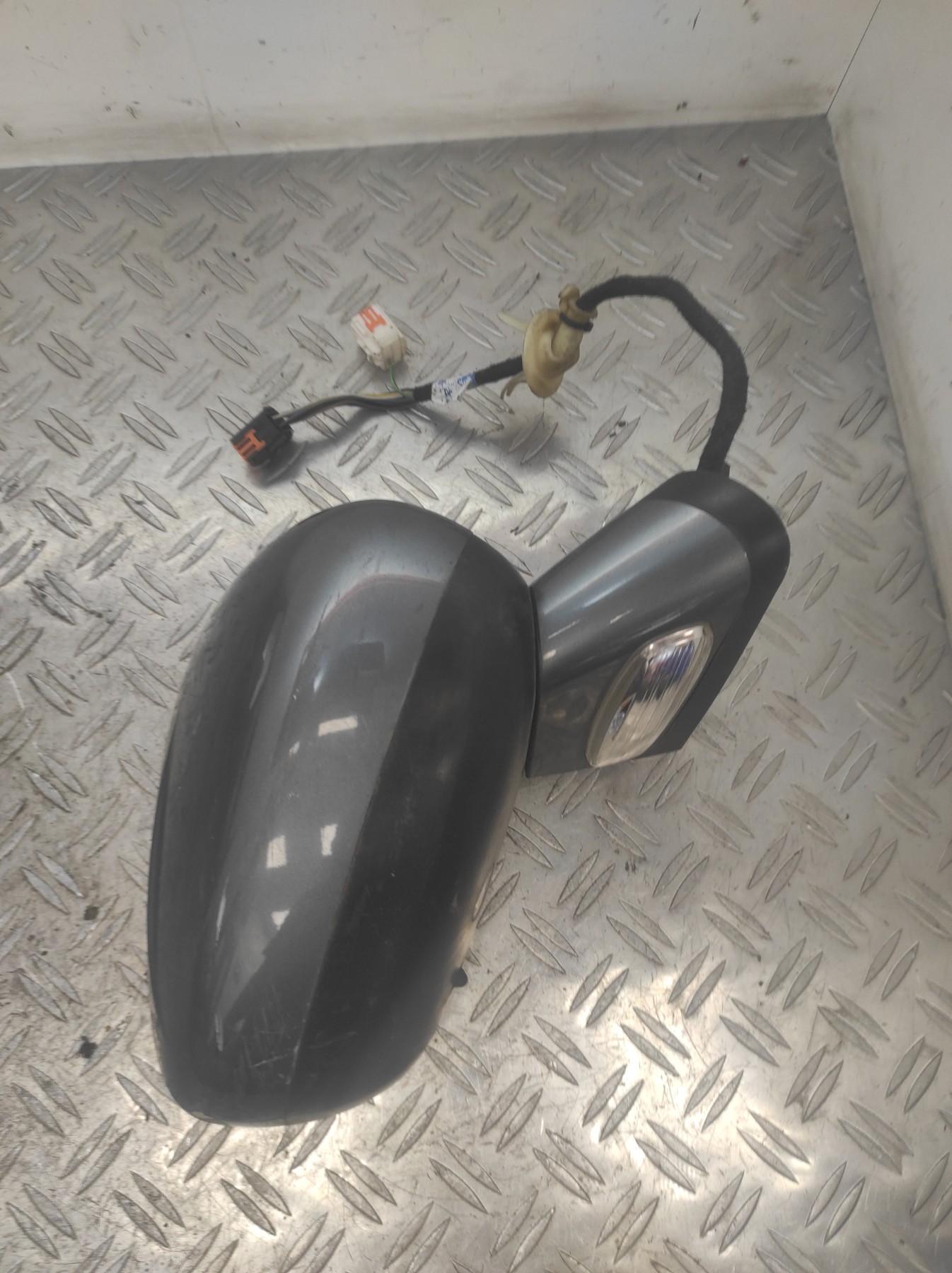 Retroviseur droit CITROEN C4 2 PHASE 1 – XXXX