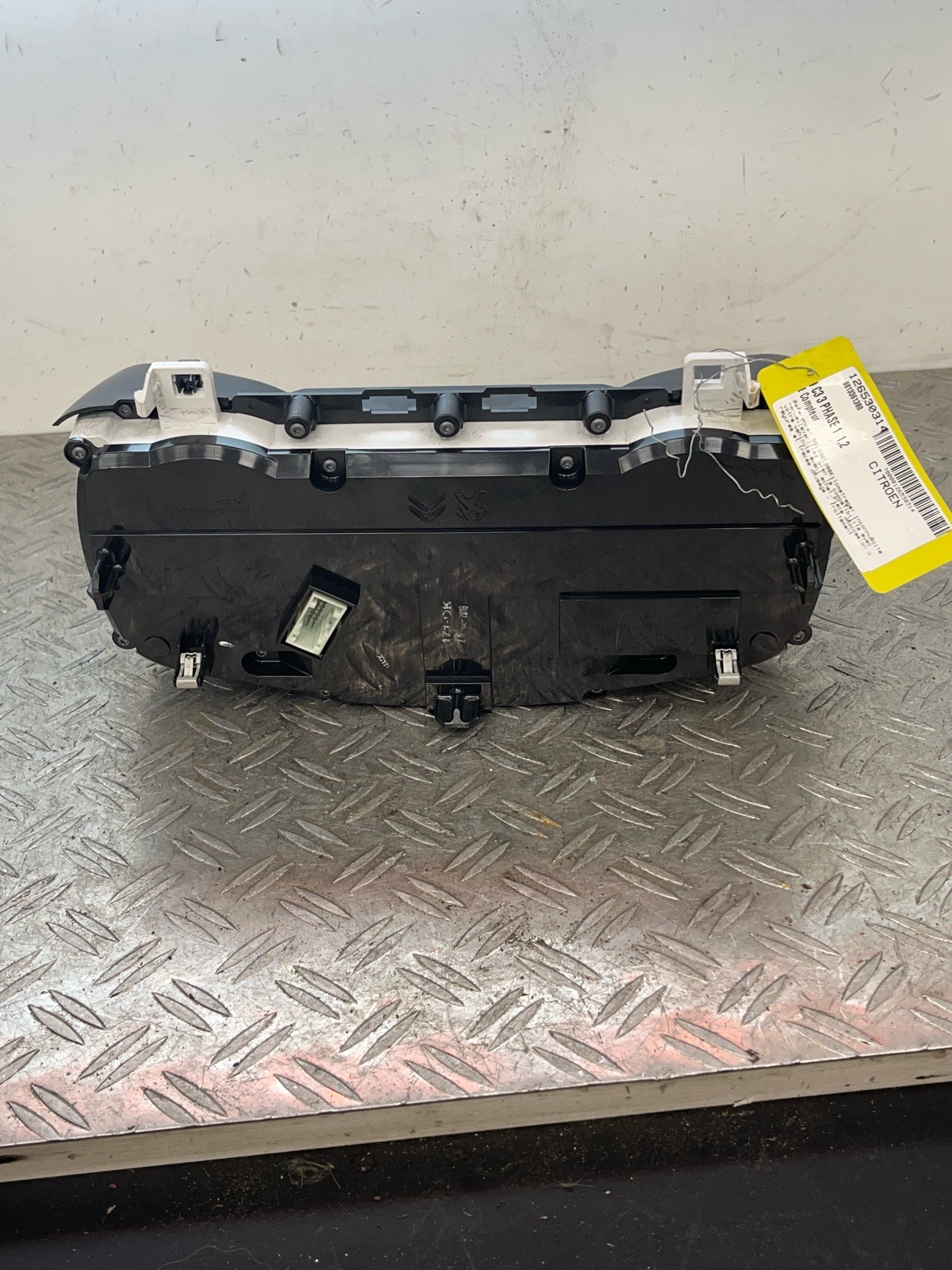 Compteur CITROEN C3 3 PHASE 1 – 9813361380