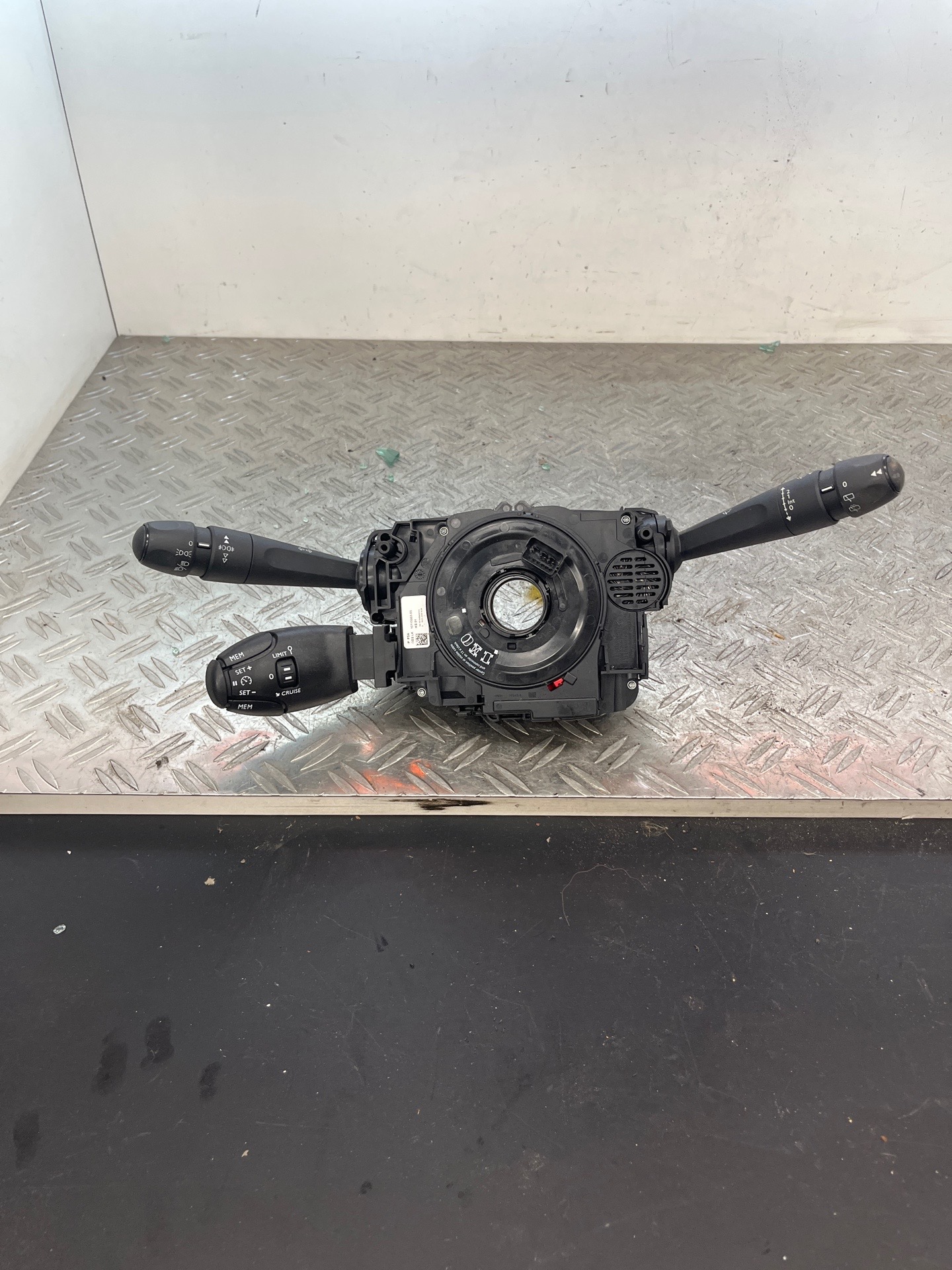 Com (Bloc Contacteur Tournant+Commodo Essuie Glace+Commodo Phare) CITROEN C3 3 PHASE 1 – 98262556ZD